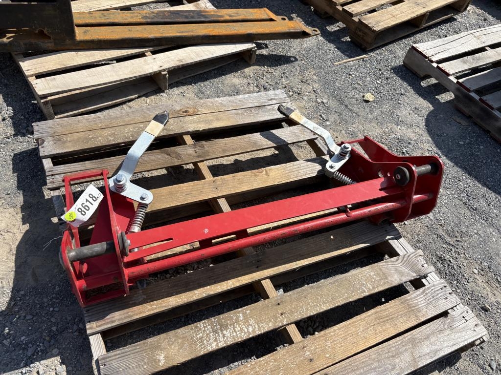 Massey Ferguson Universal Quick Attach Assembly (A49251)