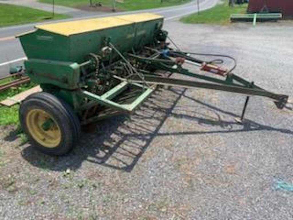 John Deere Grain Drill (A49251)