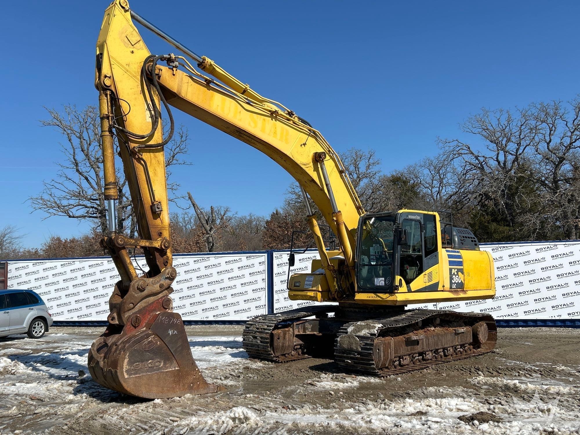 2016 Komatsu PC360LC-11 Hydraulic Excavator (A60352)