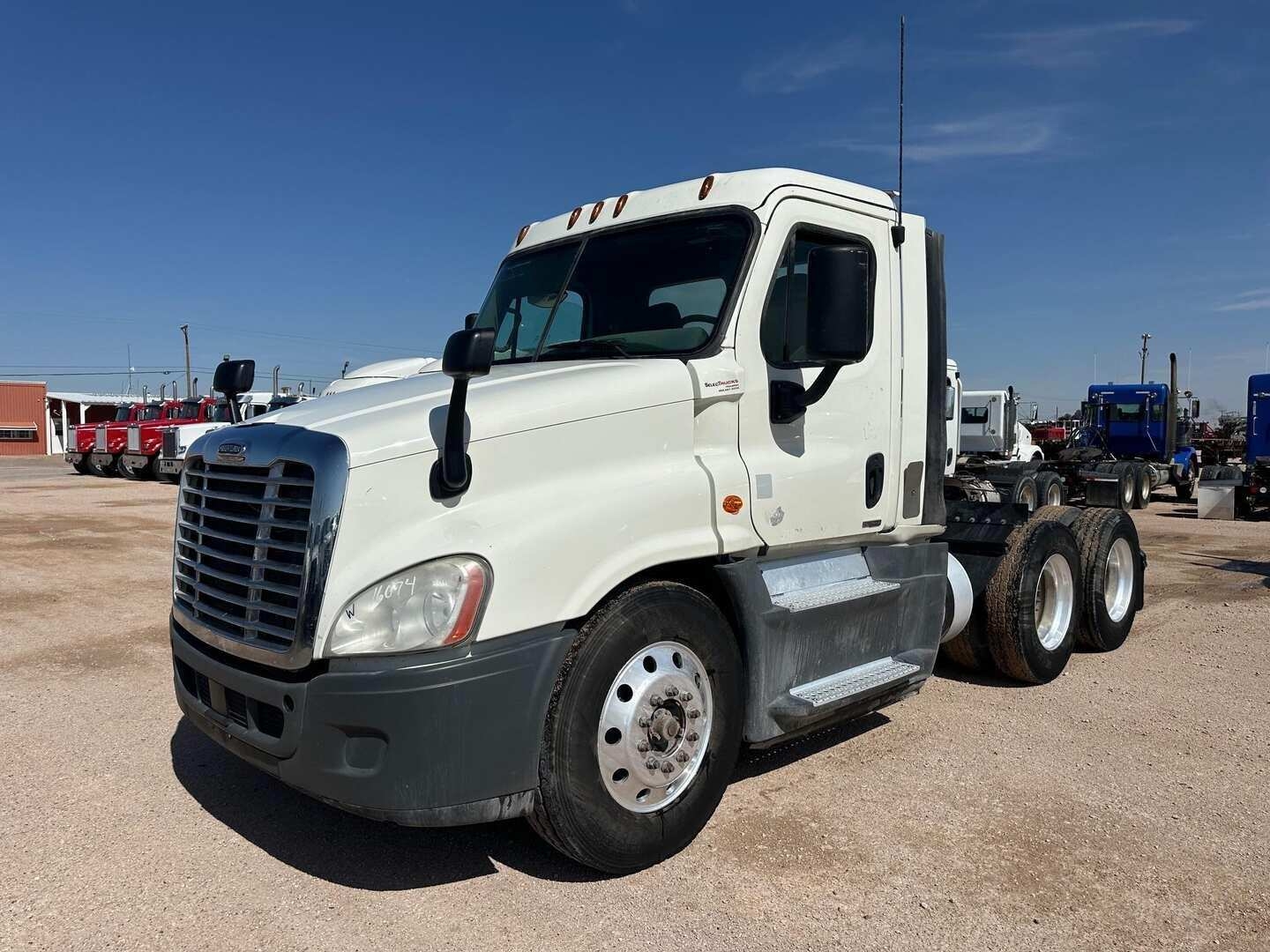 2017 FREIGHTLINER CASCADIA (A50854)