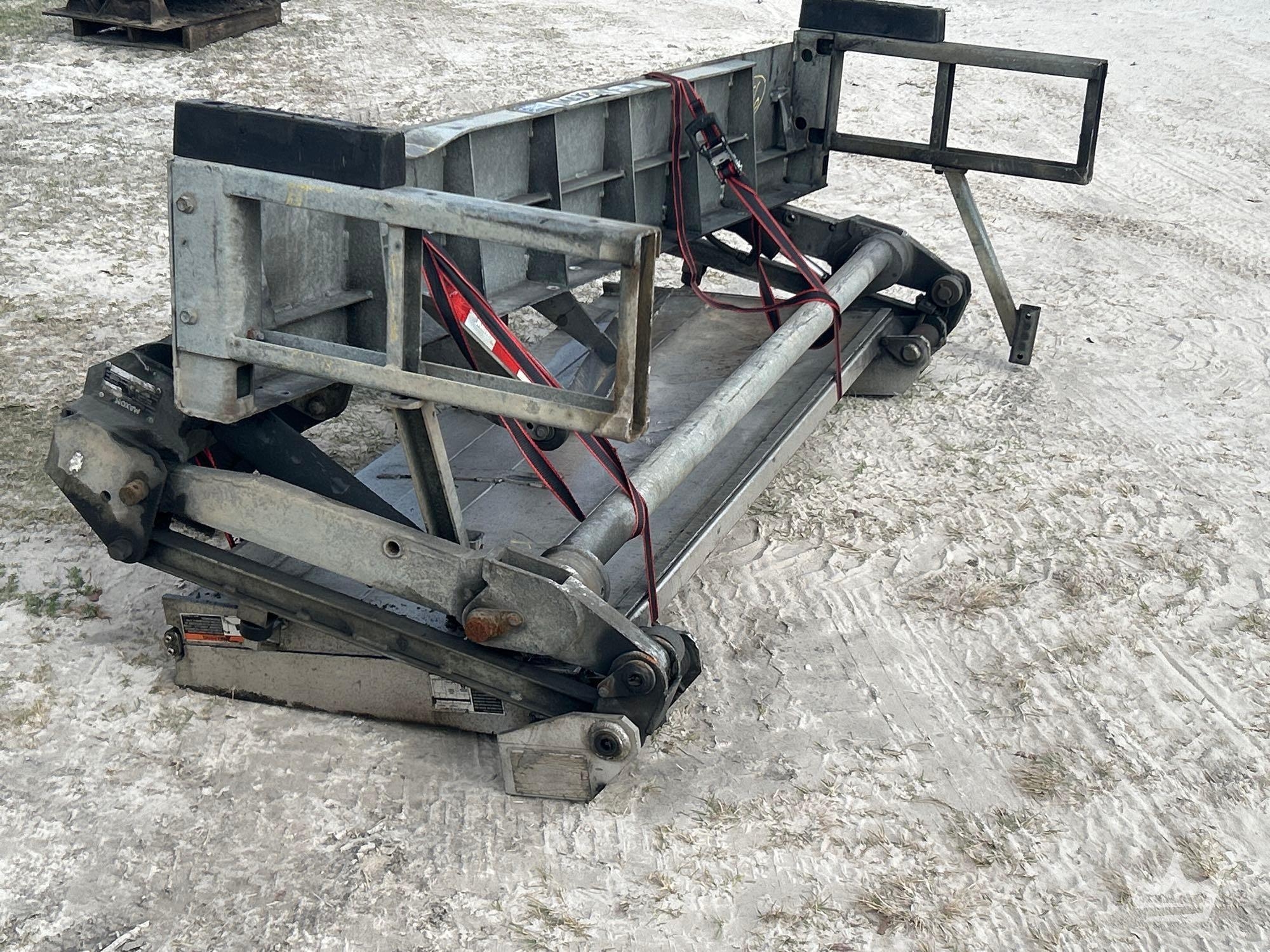 Hydraulic Liftgate (A59230)