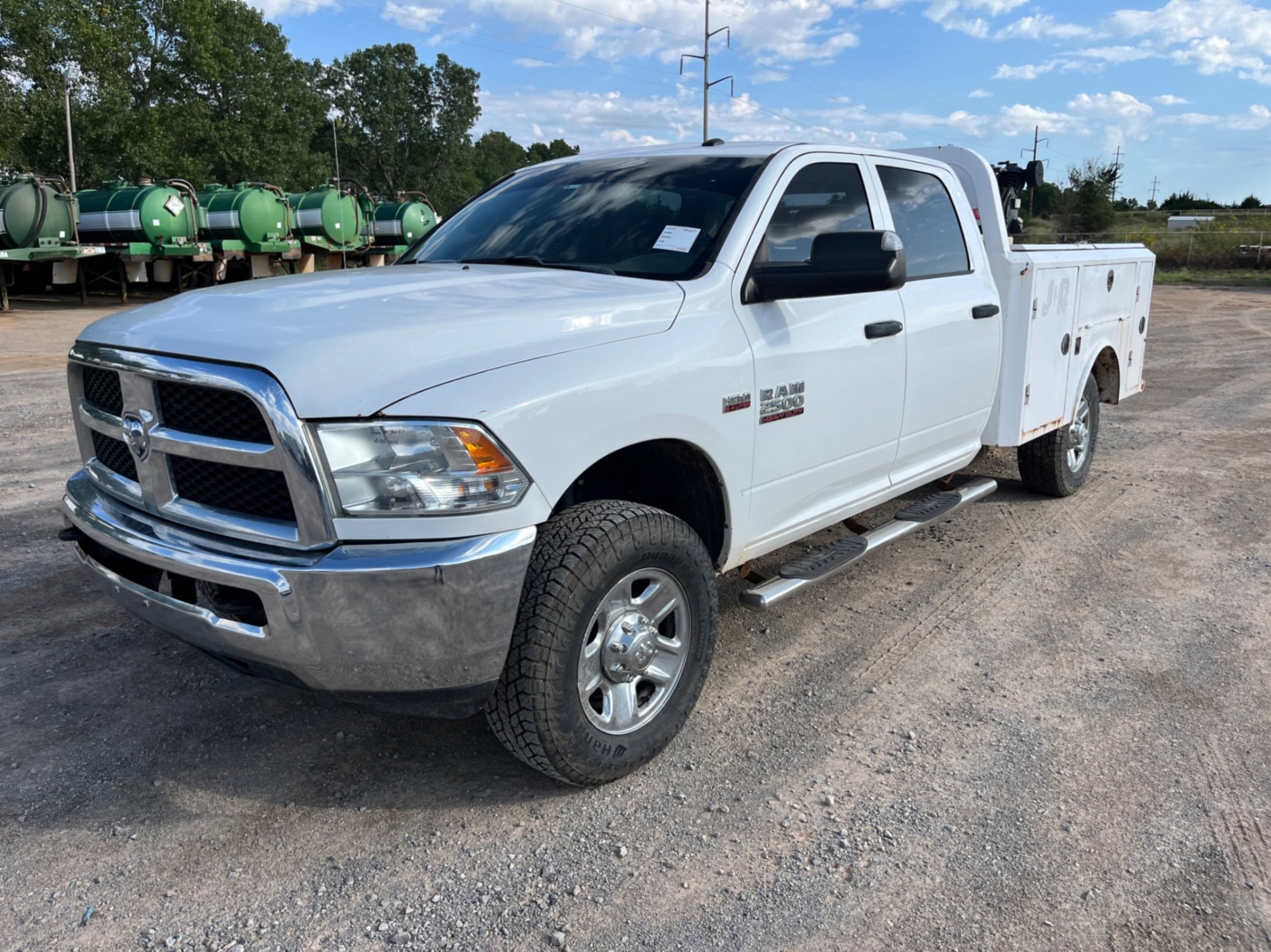 2018 RAM 2500 SERVICE TRUCK (INOPERABLE) (A55745)