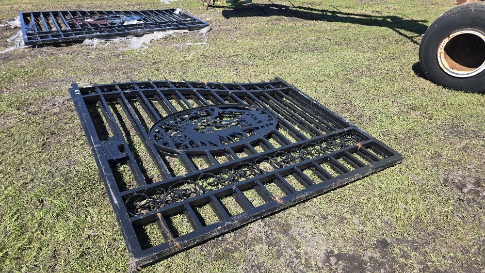 14' Iron Gate (A53316)