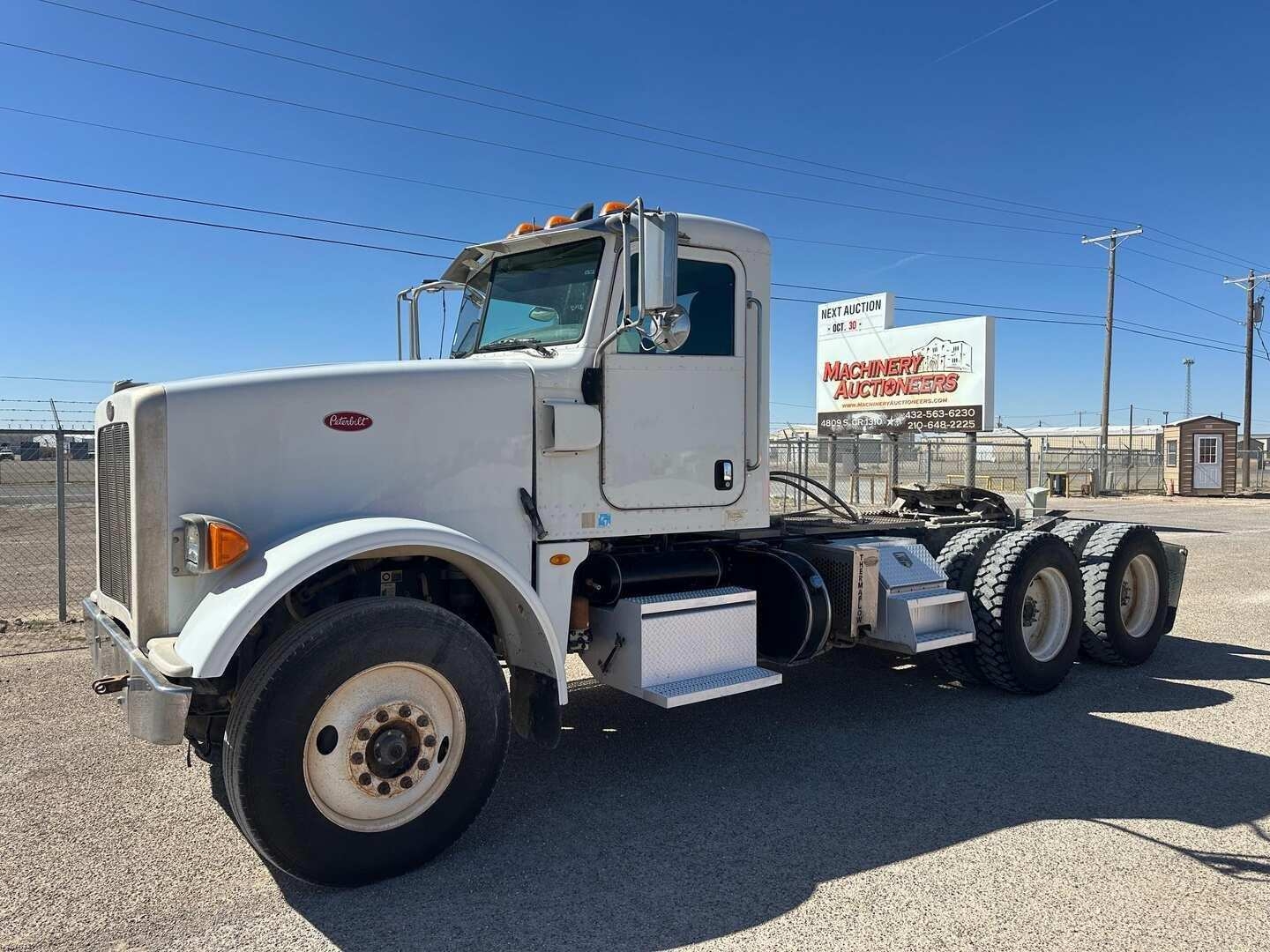 2012 PETERBILT 367 (A58214)