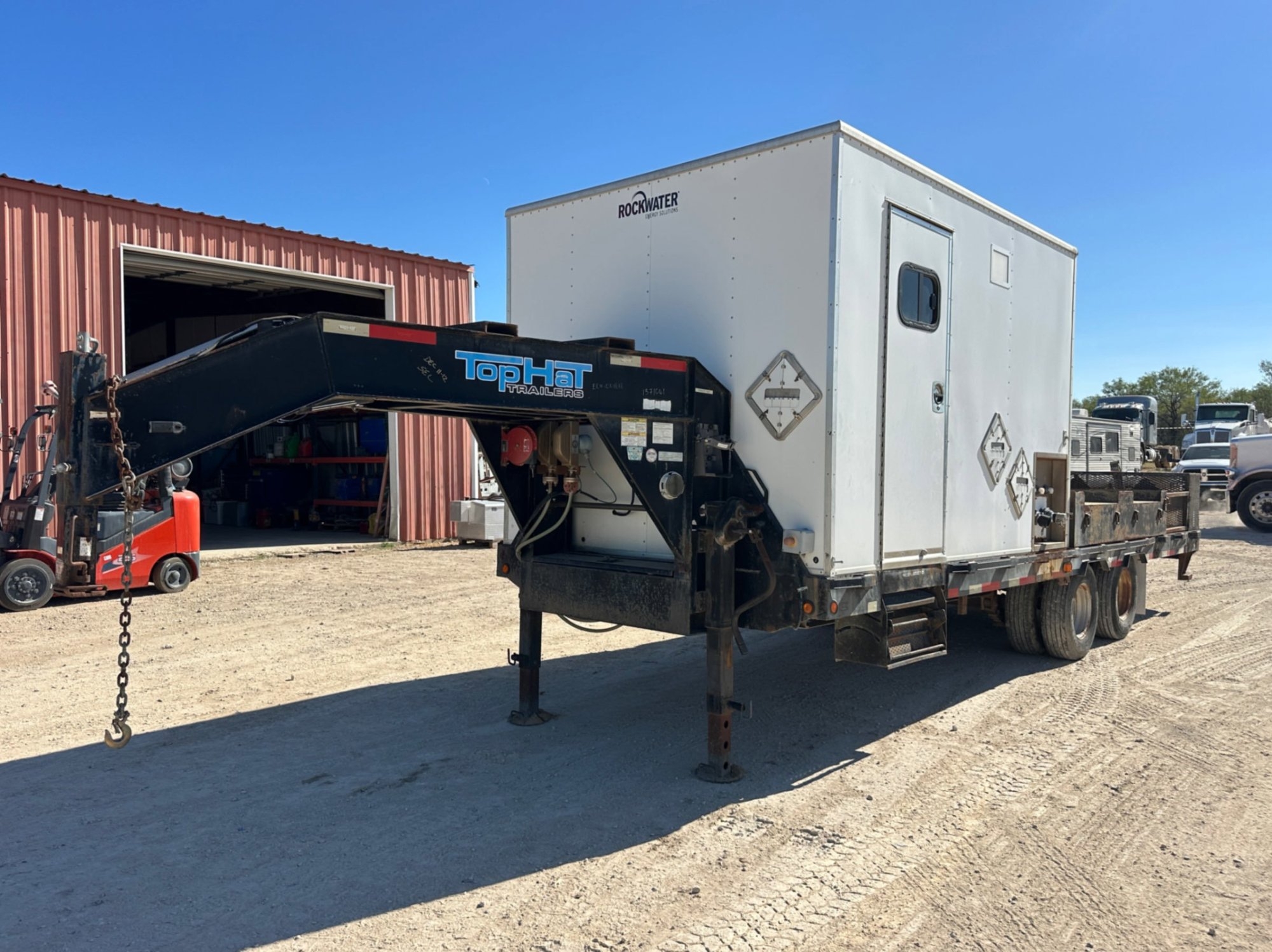 2012 TOP HAT TRAILER GOOSENECK FLATBED TRAILER (A58216)