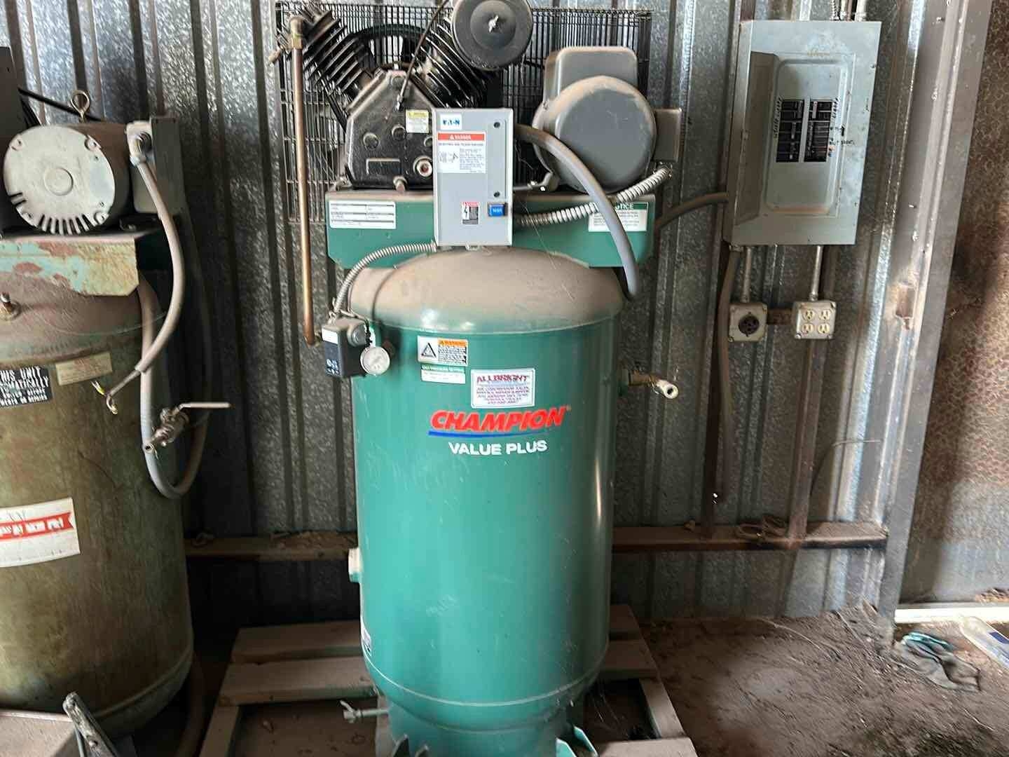 CHAMPION AIR COMPRESSOR (A55745)