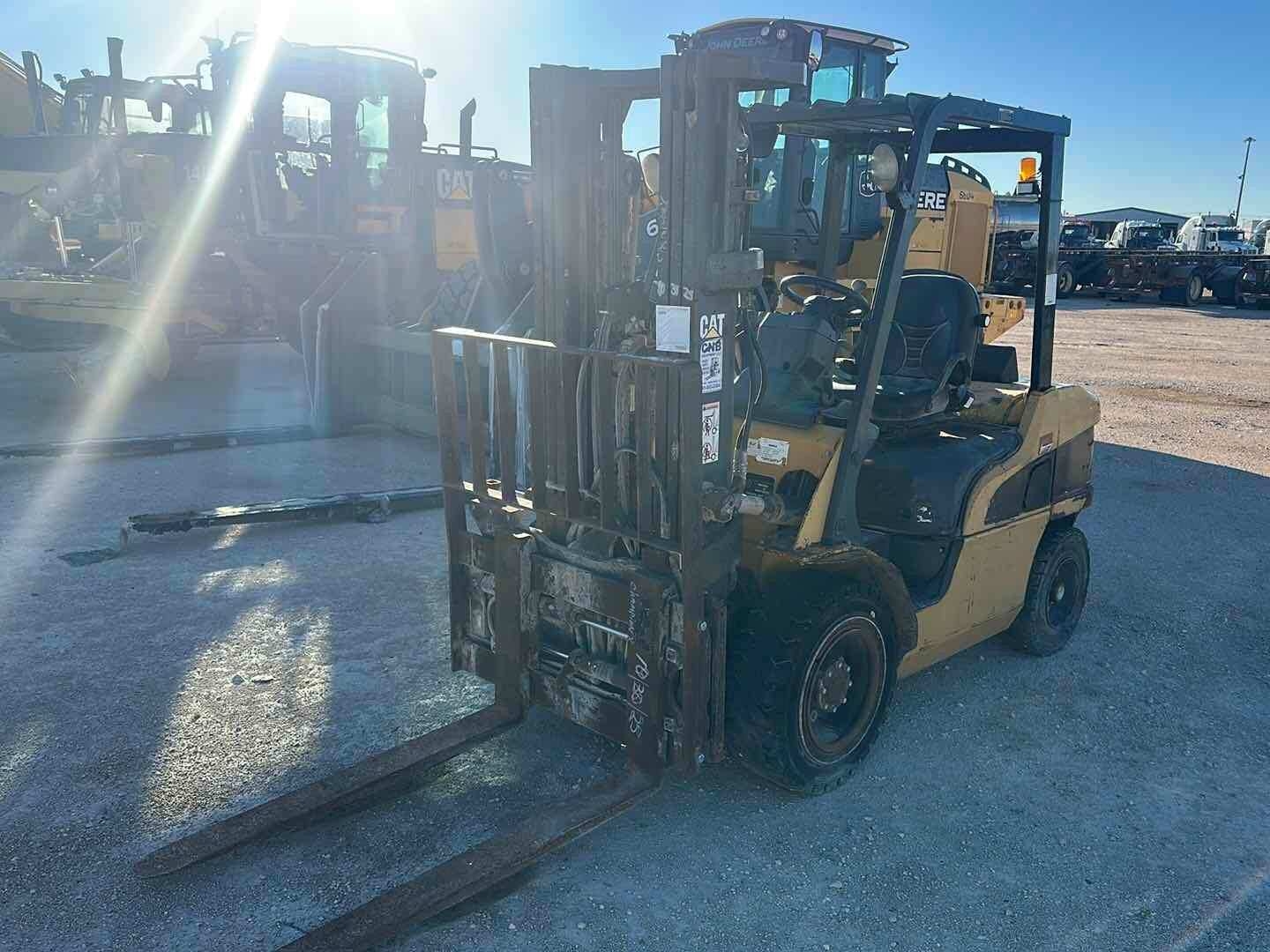 CAT P6000 FORKLIFT (A55745)