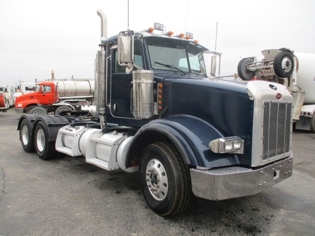 2007 Peterbilt 378 (A62679)