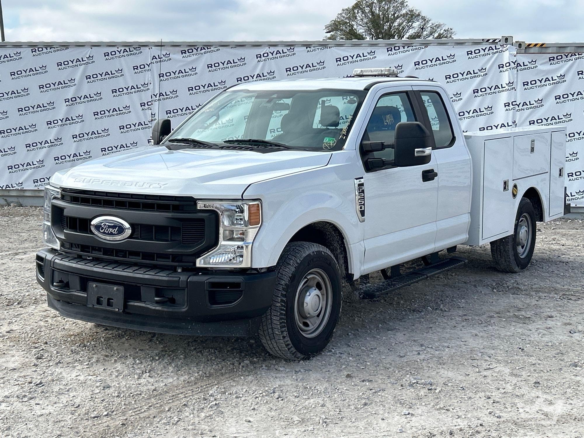2020 Ford F-250 Ext. Cab Service Truck (A59230)