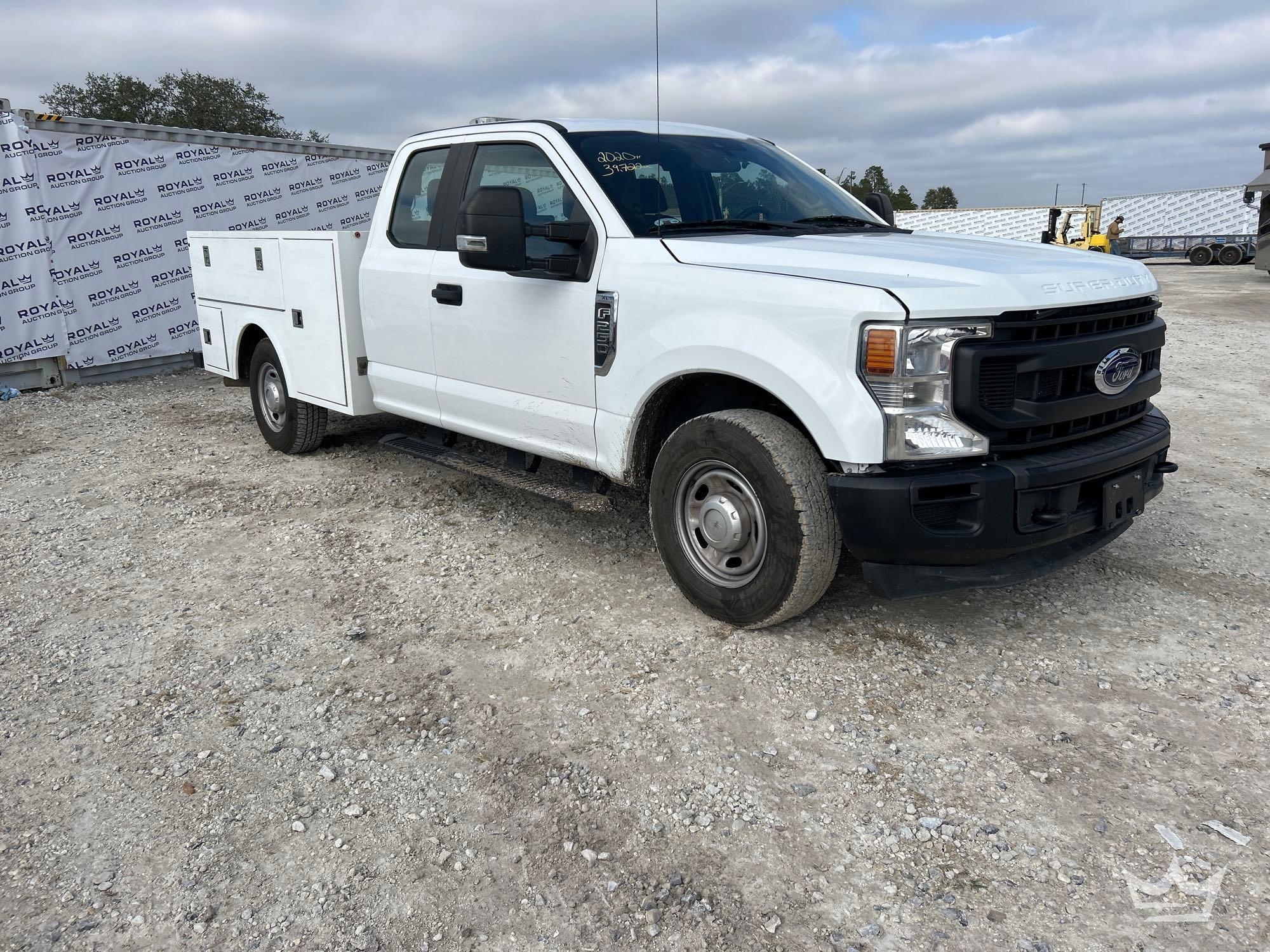 2020 Ford F-250 Ext. Cab Service Truck (A59230)