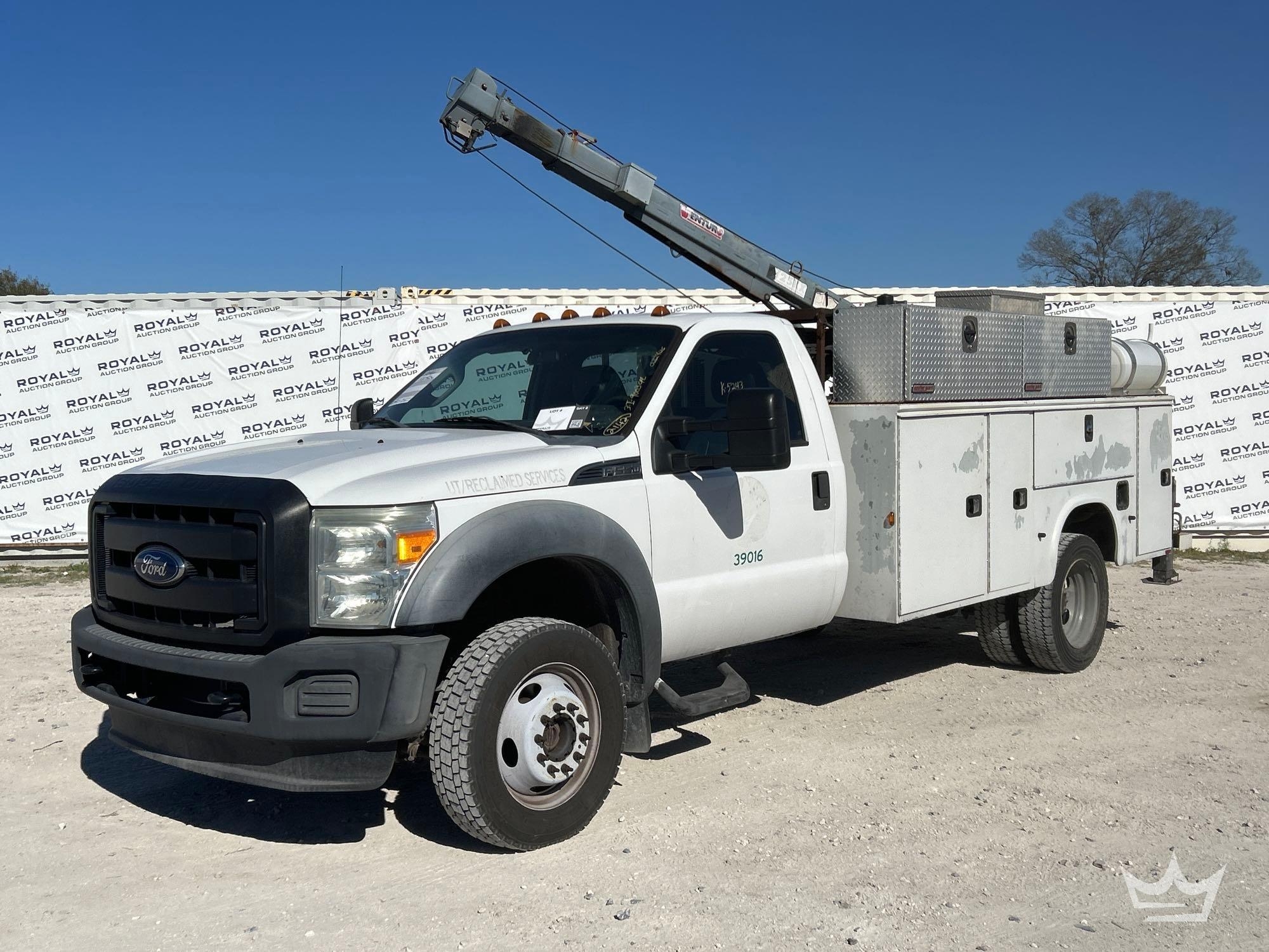 2016 Ford F-550 4x4 Venturo ET25KXX 2 Ton Crane Service Truck (A61573)