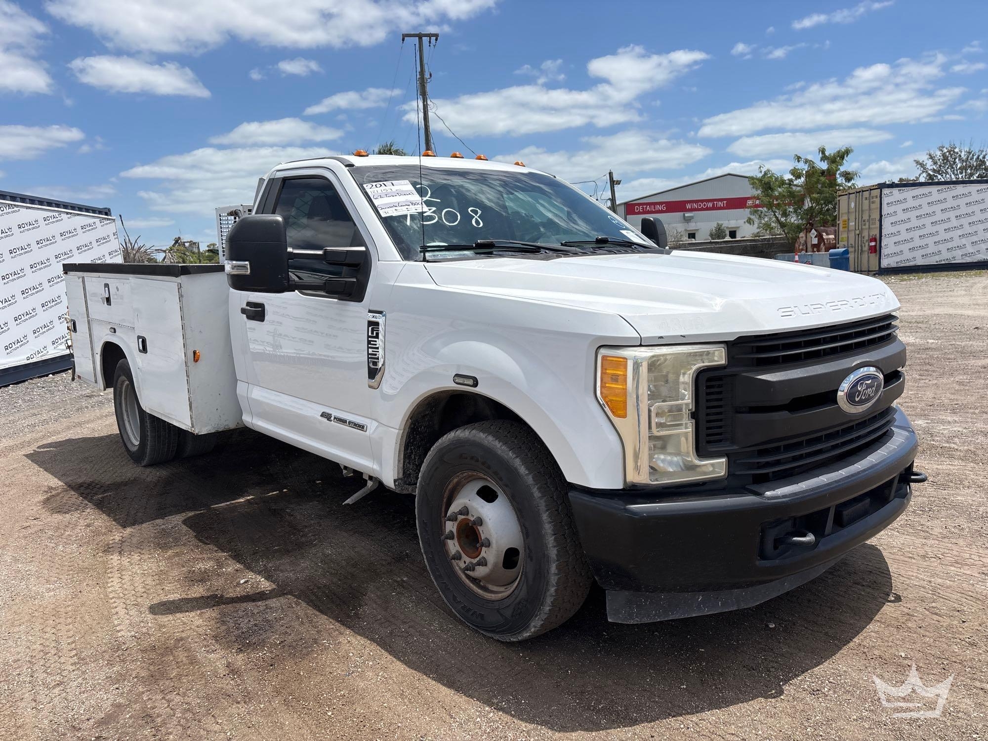 2017 Ford F-350 Knapheide Service Truck (A66736)