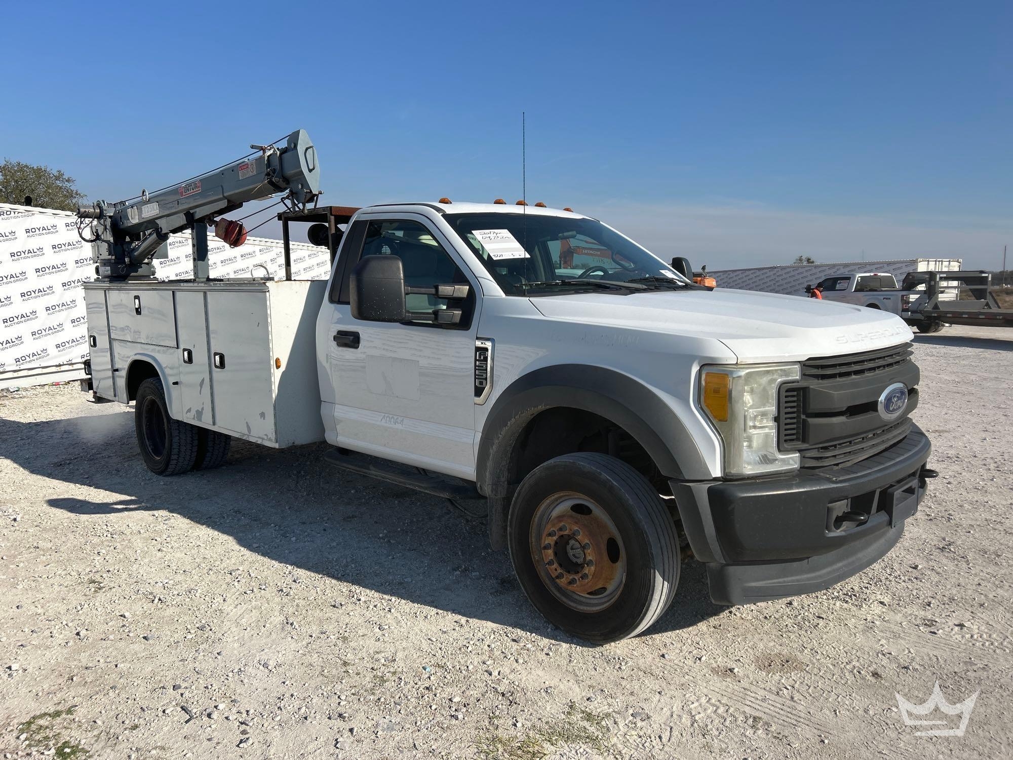 2017 Ford F-550 4x4 Venturo ET25KX 2 Ton Crane Service Truck (A61573)