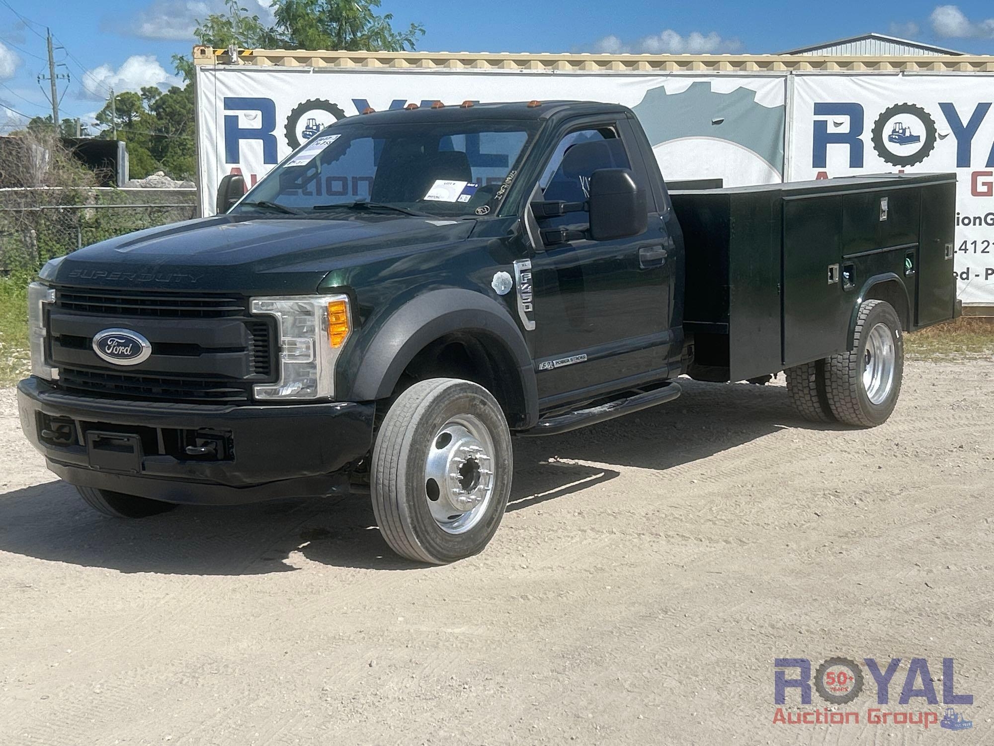 2017 Ford F450 Reading Service Truck (A55788)