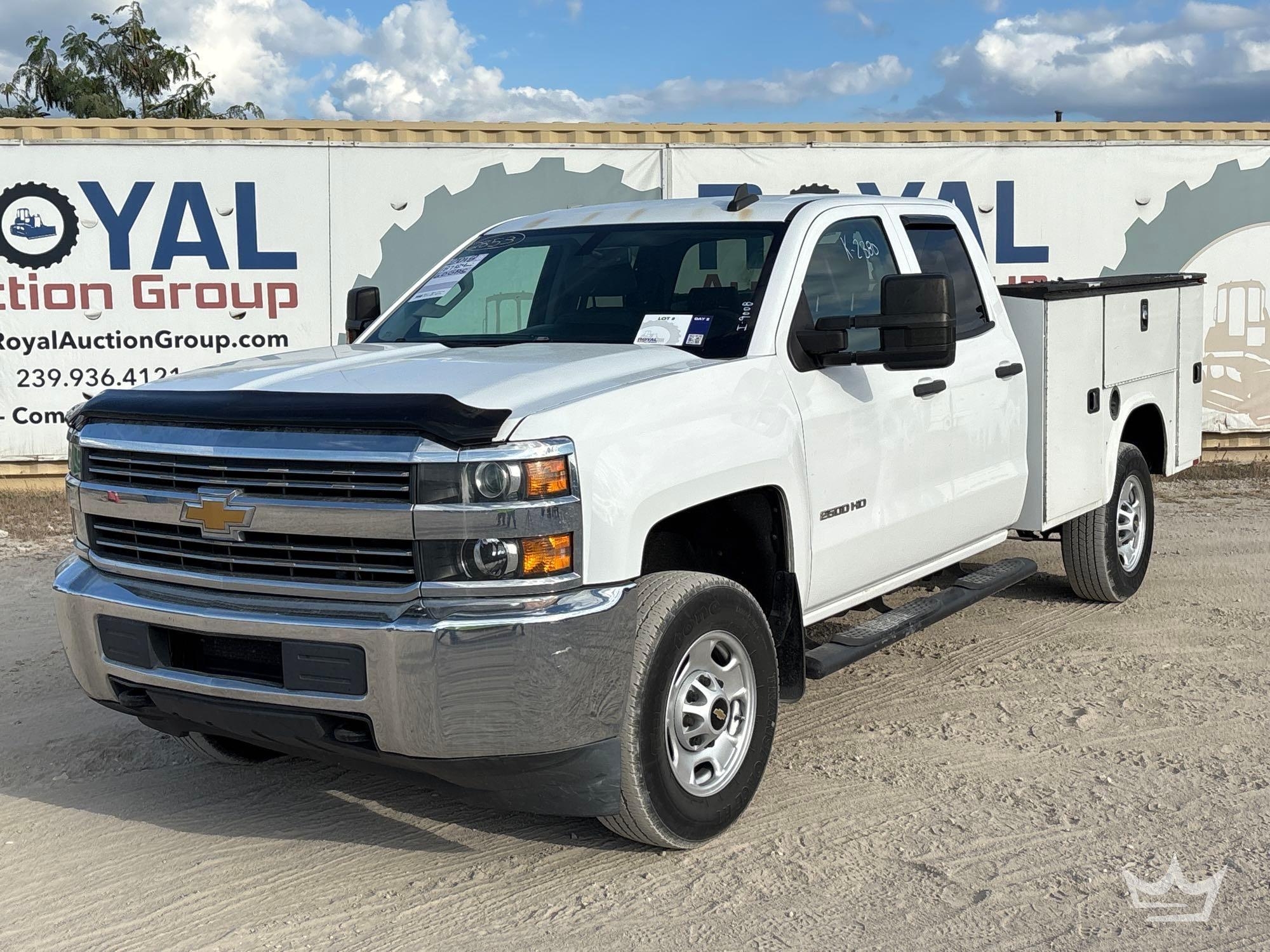 2018 Chevrolet 3500 8' Utility (A56858)