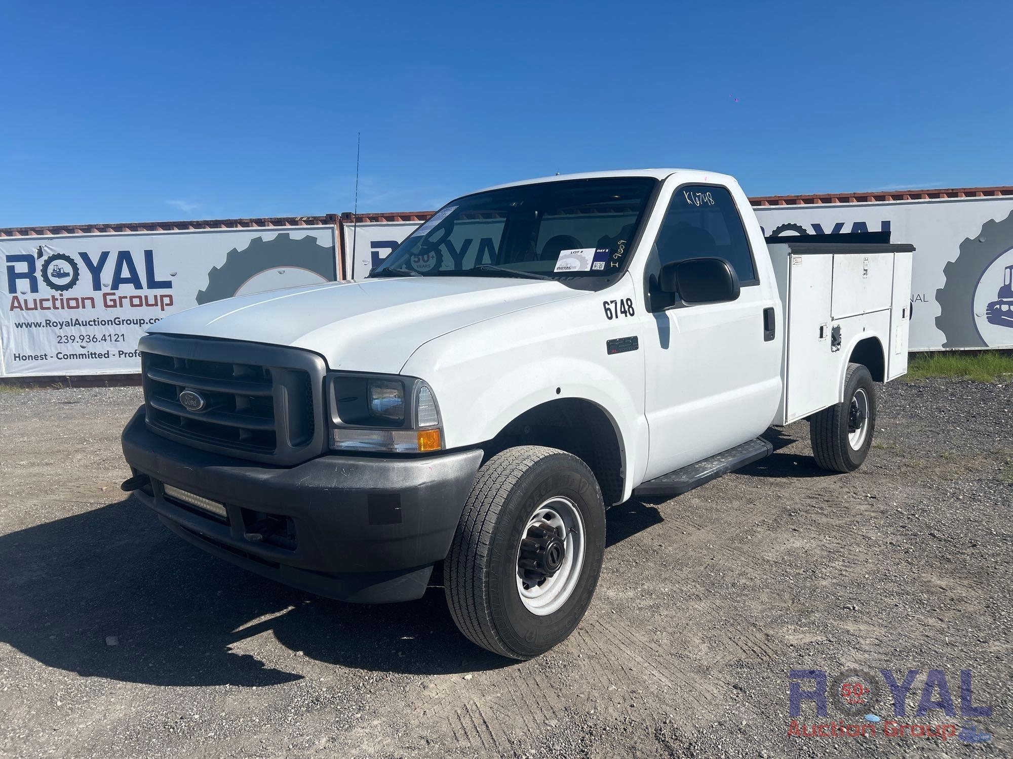 2003 Ford F-250 4x4 Reading Service Truck with Liftgate (A53422)