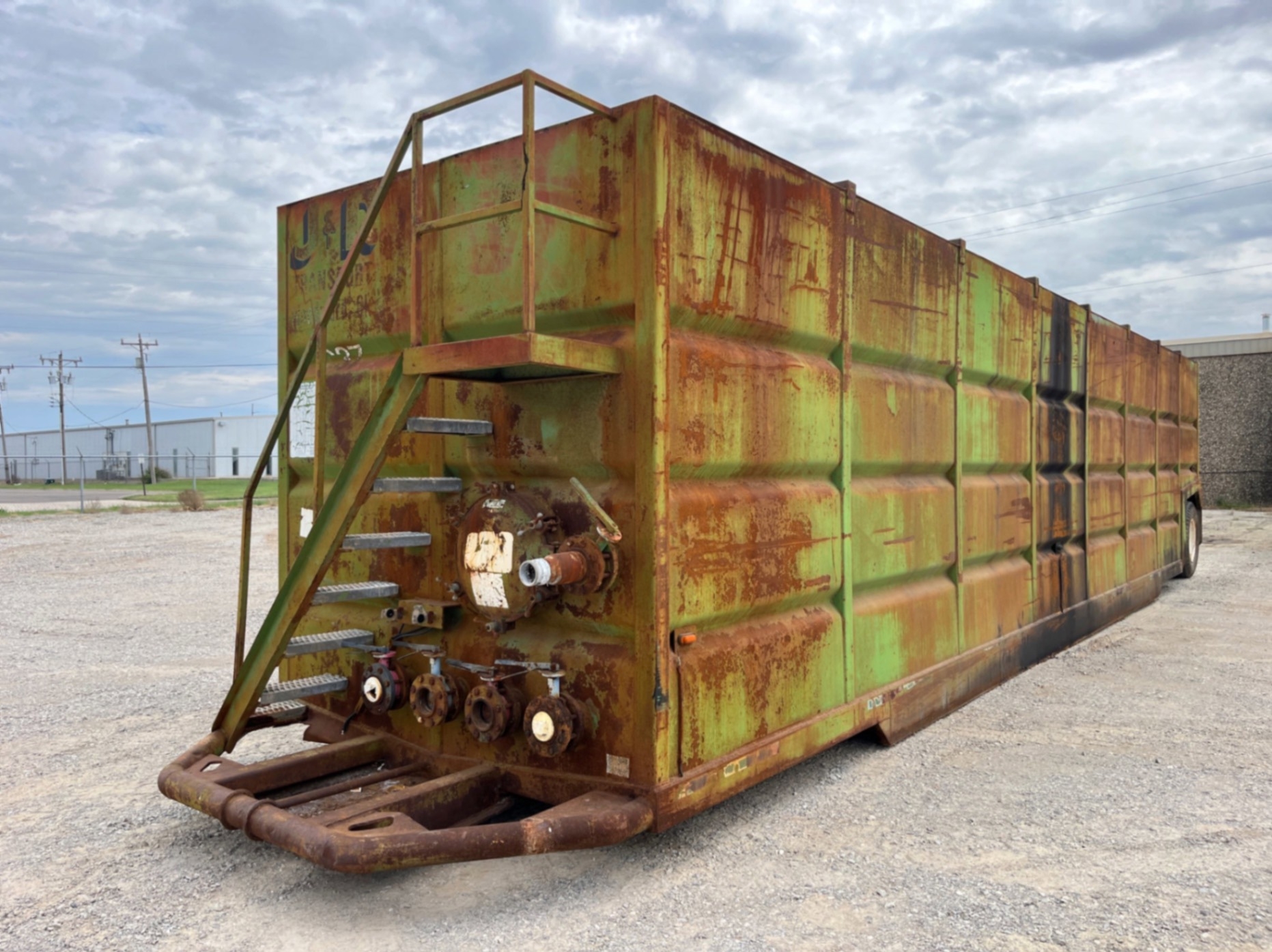 2005 CHANDLER 500 BBL FRAC TANK (A58216)