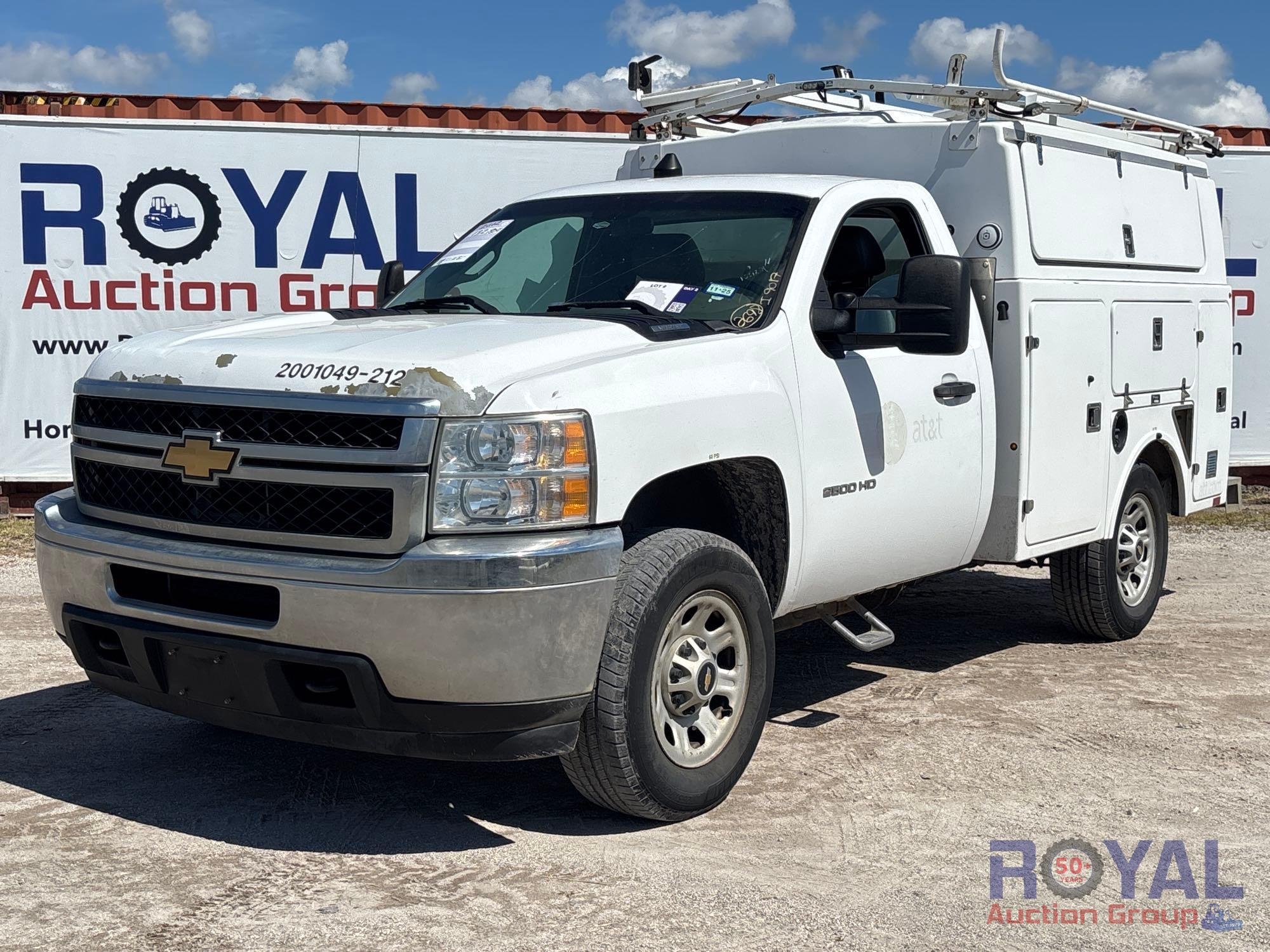2012 Chevrolet Silverado 2500HD Enclosed Service Truck (A55788)