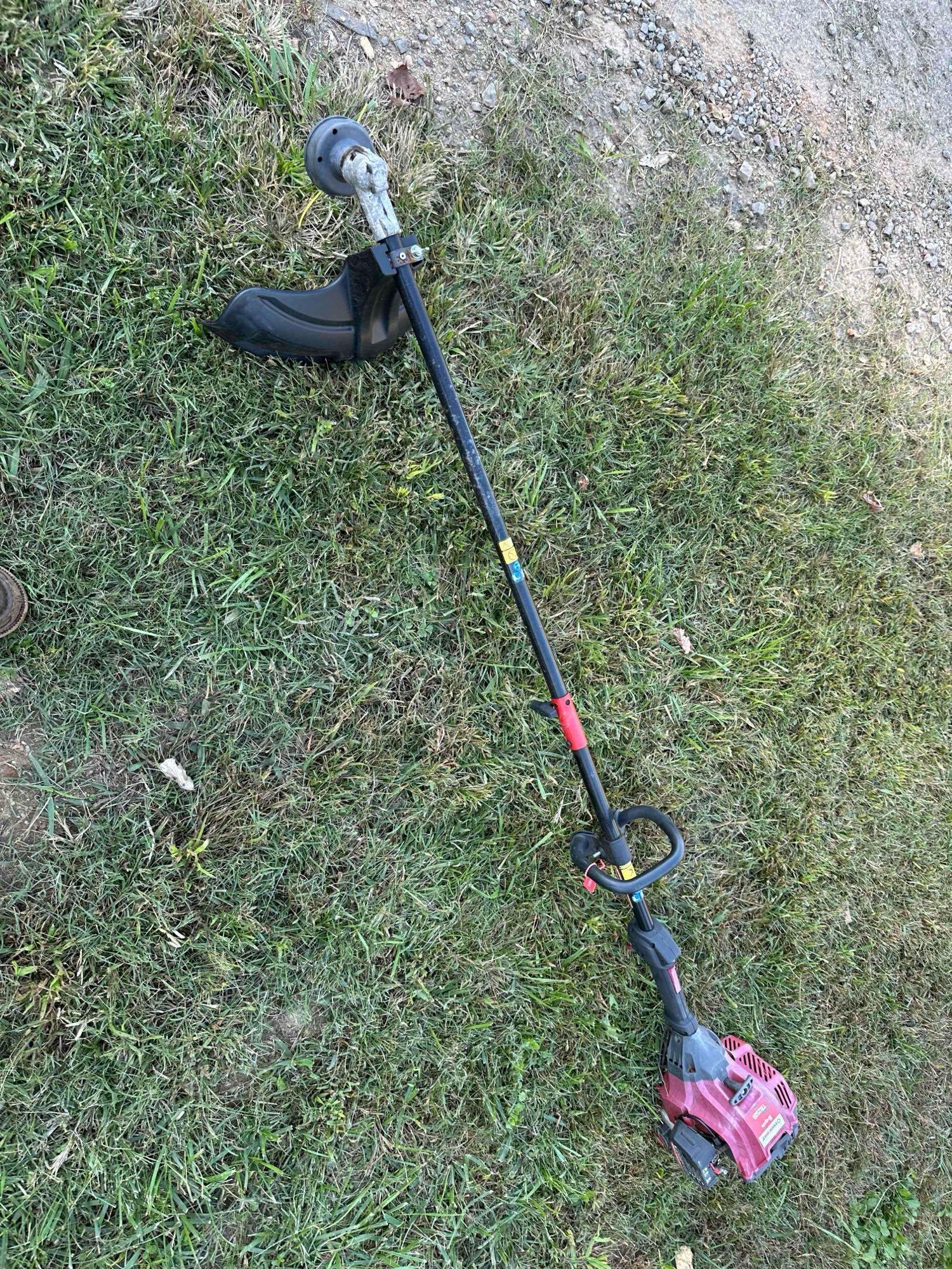 Troy Bilt TB2525 Weedeater (A54865)