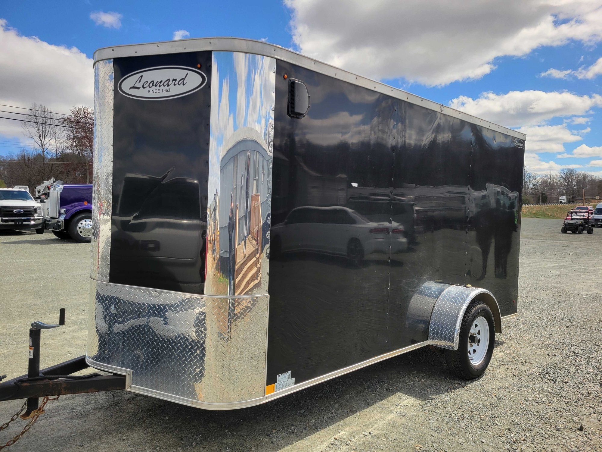 2019 Triple Crown Enclosed Trailer (A62613)