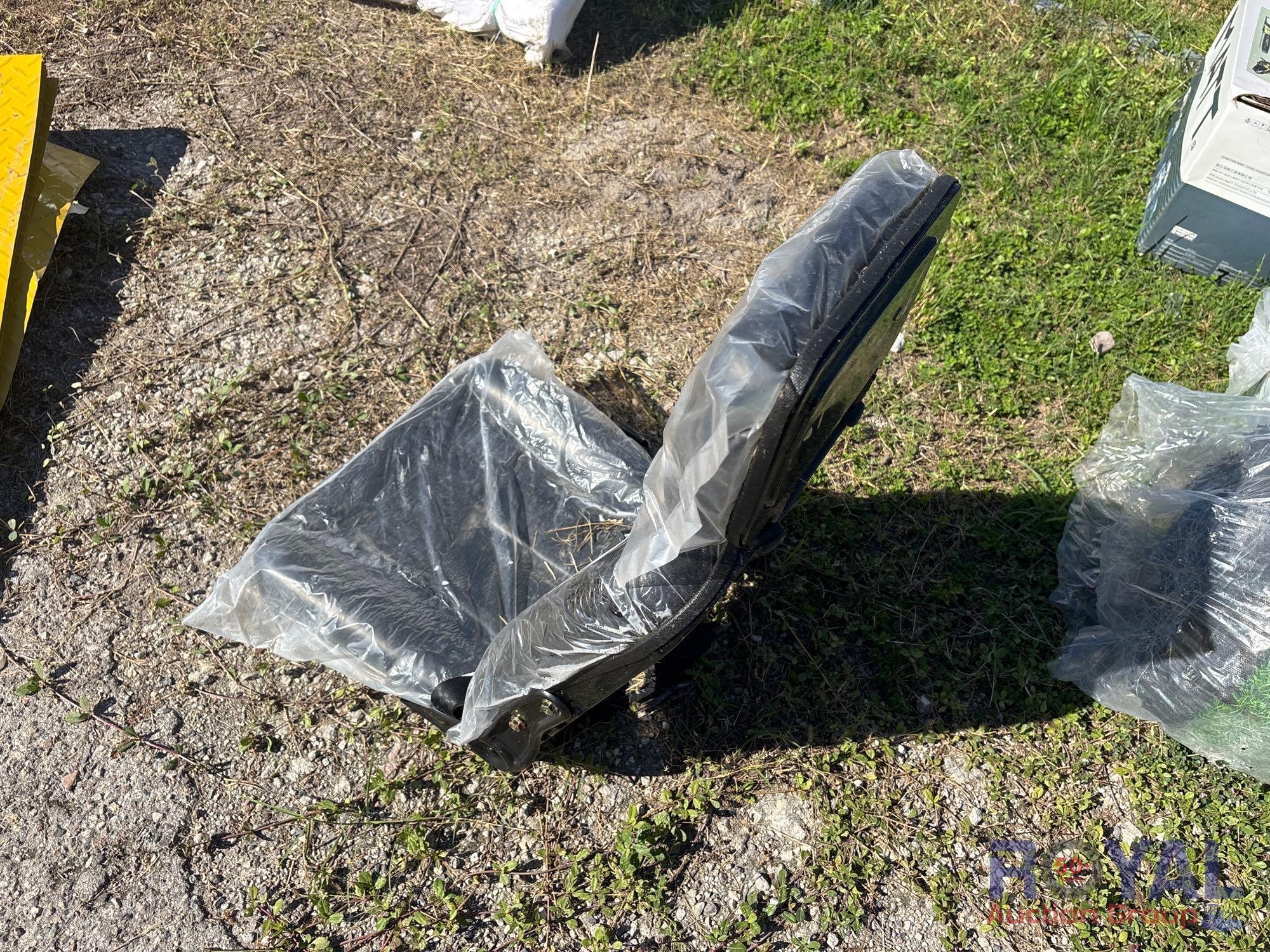 Replacement Outdoor Equipment Waterproof Seat (A53425)