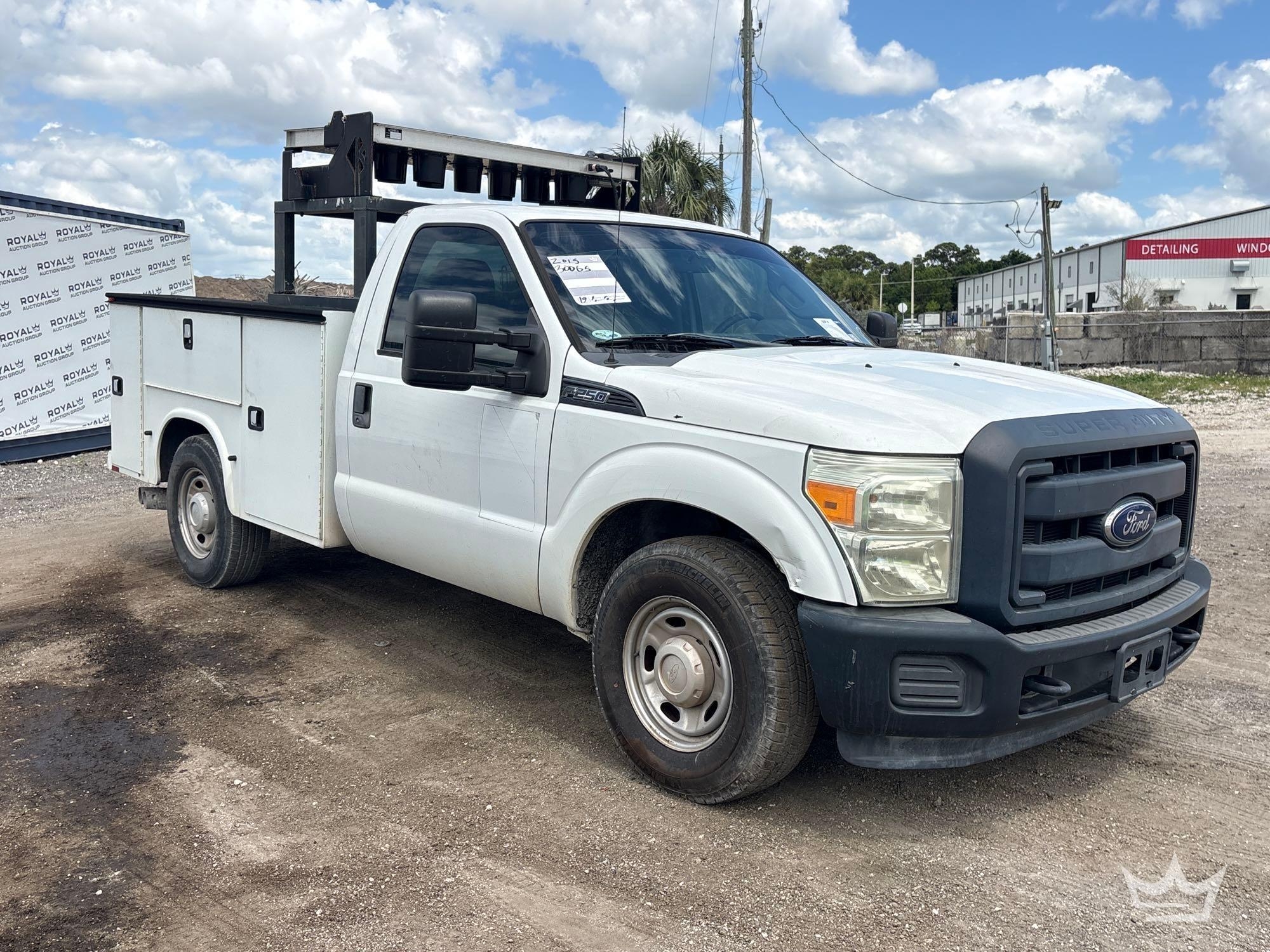 2015 Ford F-250 Knapheide Service Truck (A66736)