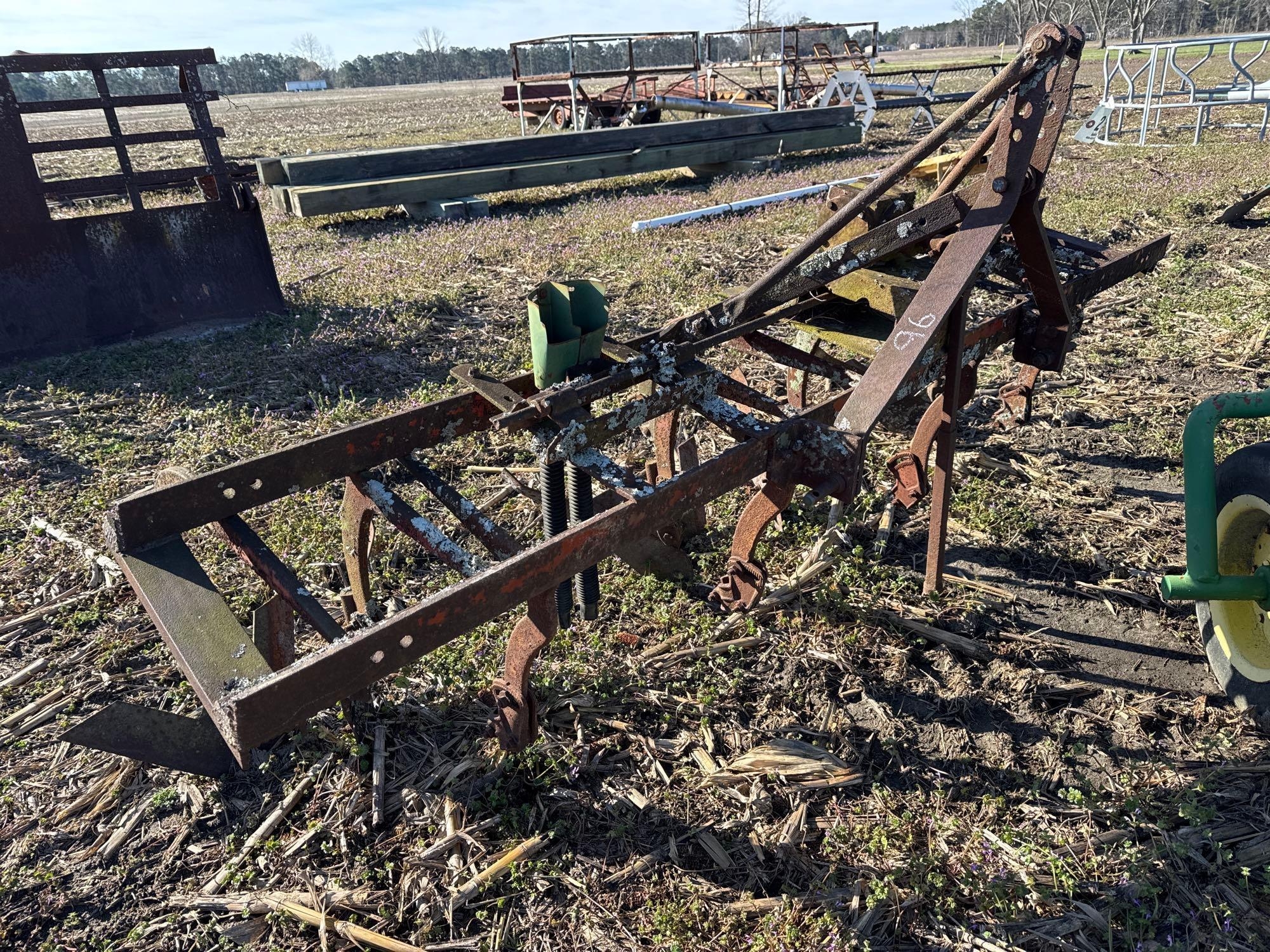 PITTSBURG 2R CULTIVATOR (A63291)
