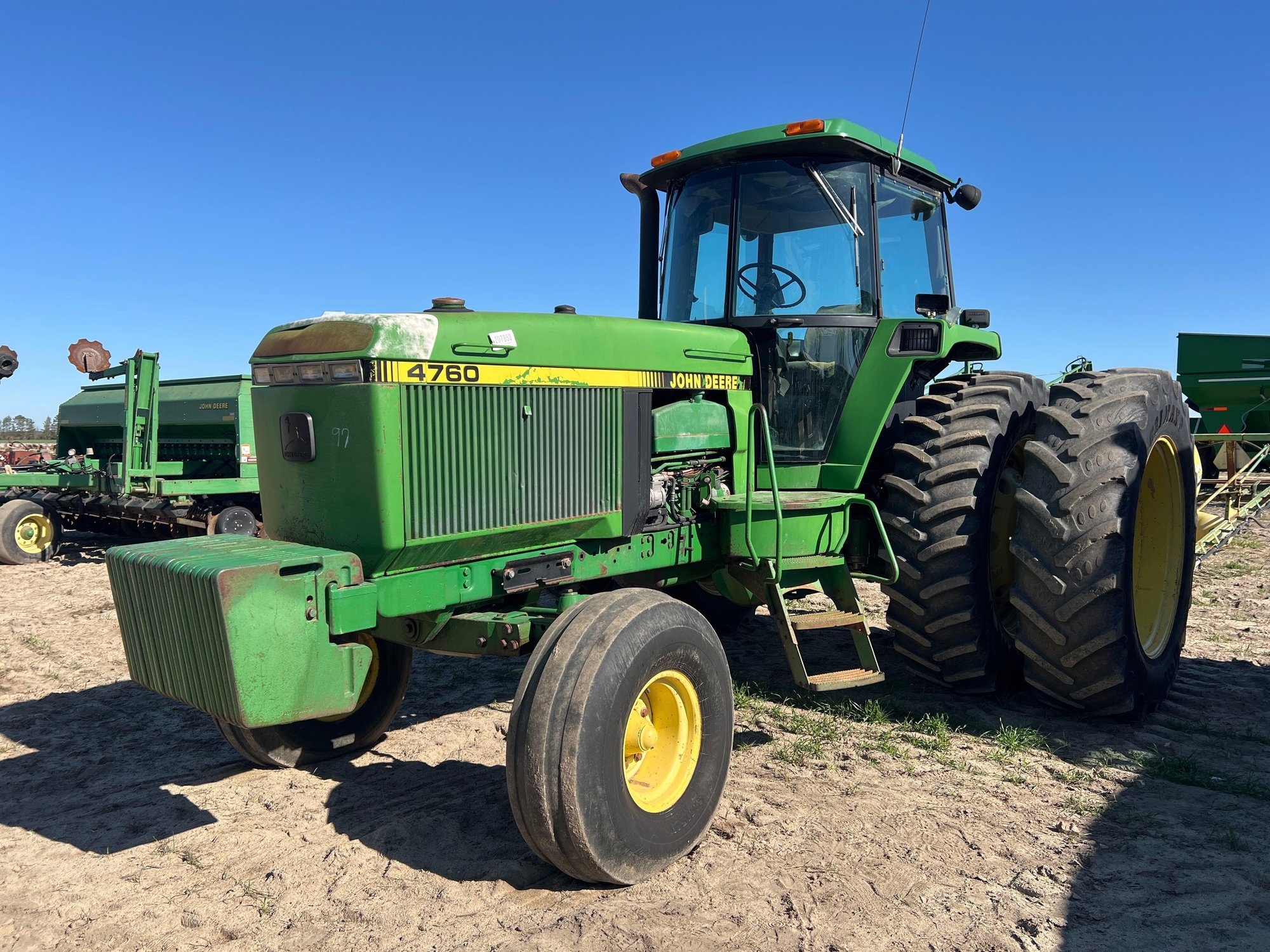 JOHN DEERE 4760 TRACTOR (A63290)