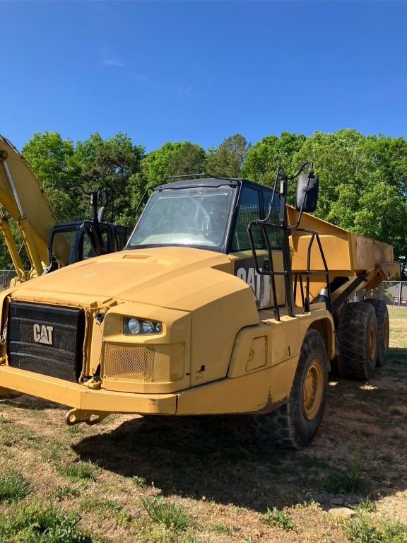 2015 CAT 730 (A68134)