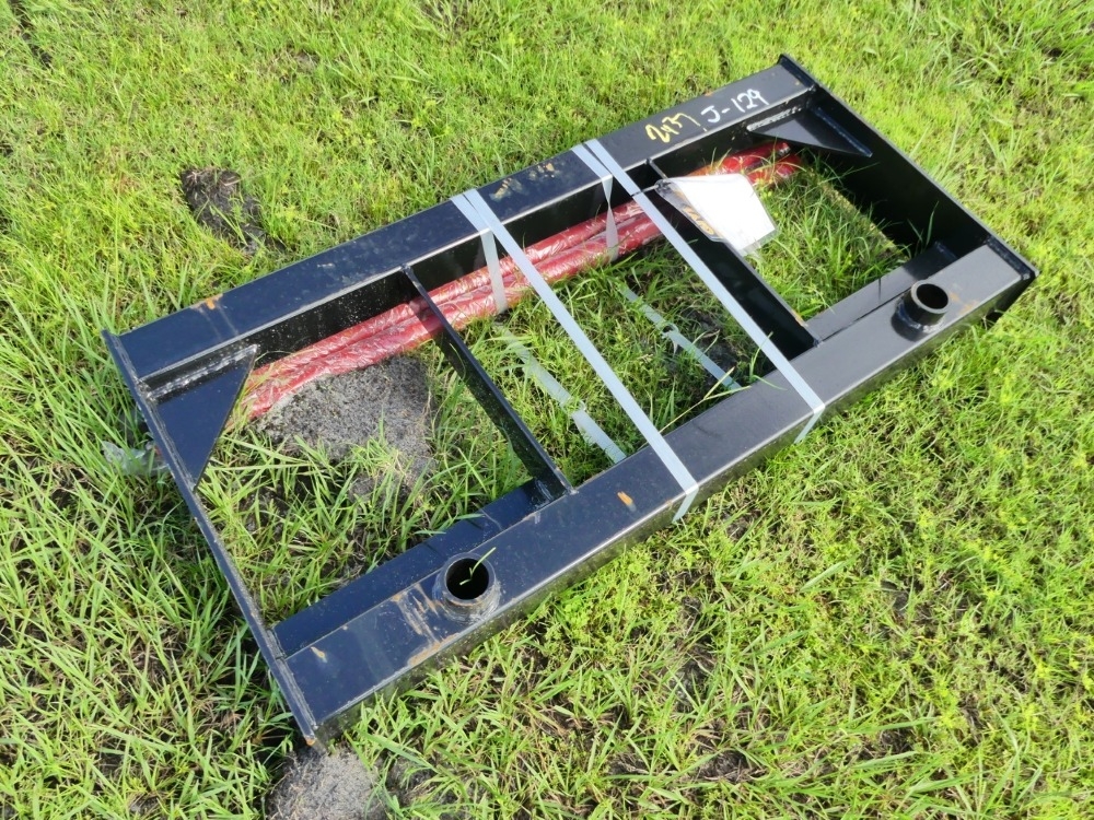 Giyi  Hay Spear (A53316)