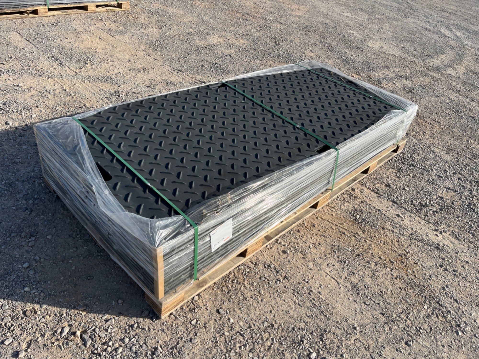 PALLET OF 15 4 X 8 GROUND PROTECTION MATS (A58214)