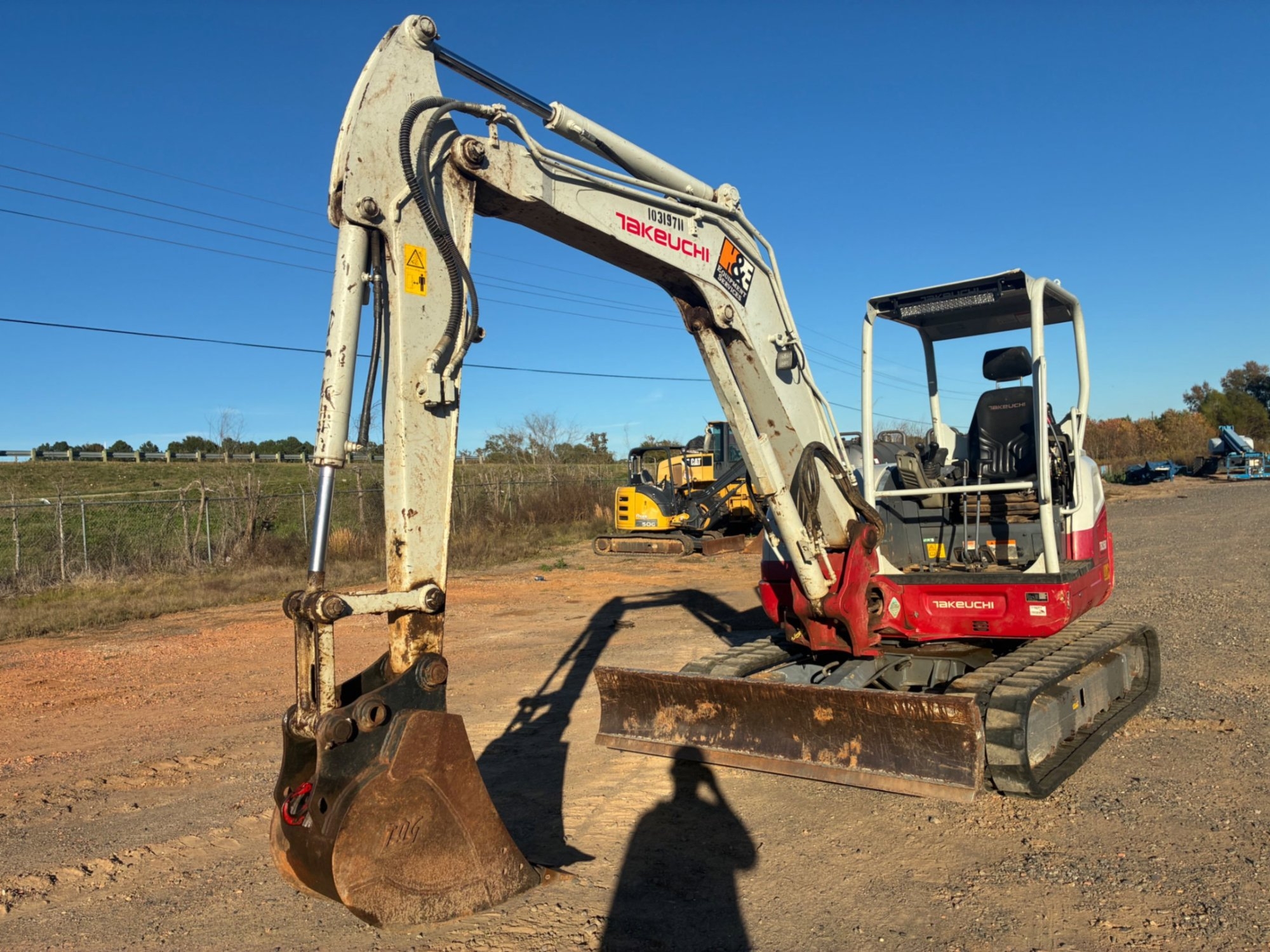 2021 TAKEUCHI  TB260 (A58216)