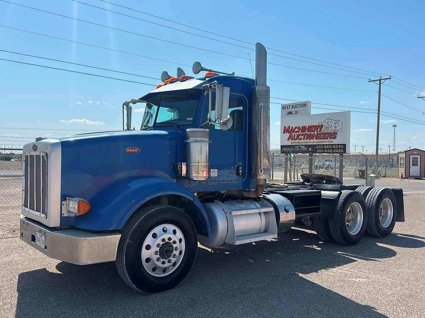2013 PETERBILT 367 (A50854)