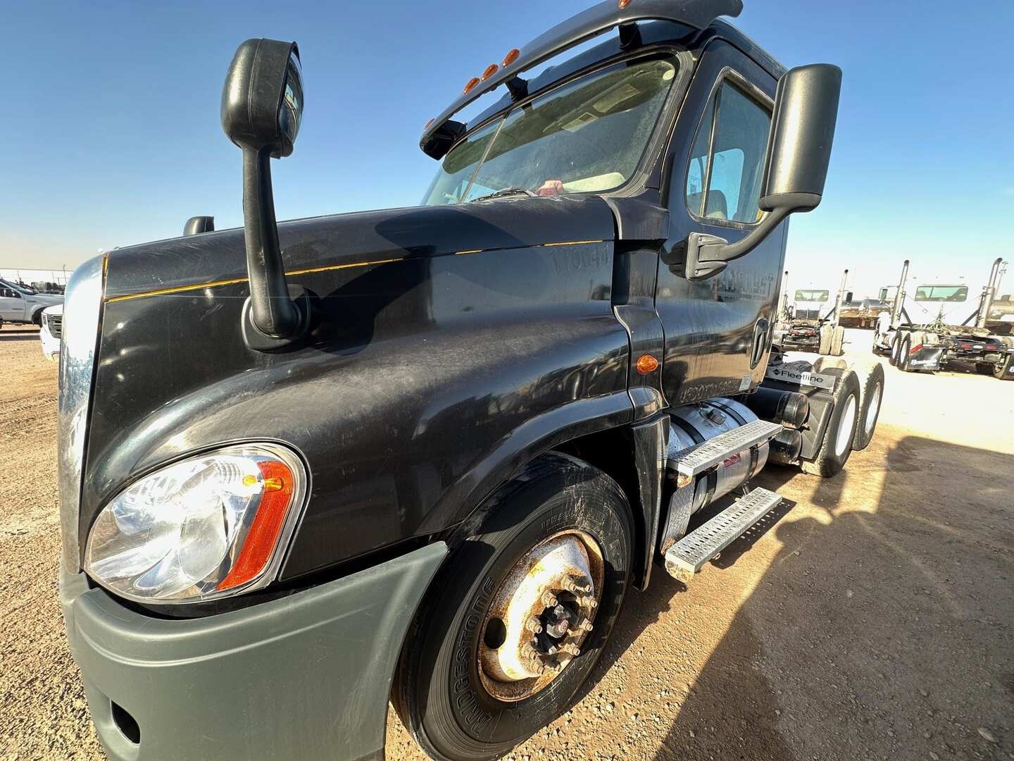 2013 FREIGHTLINER CASCADIA (A55745)