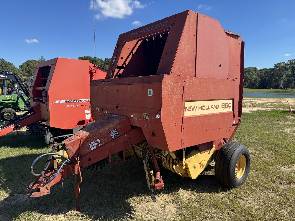 New Holland 650 Hay Baler (A53317)