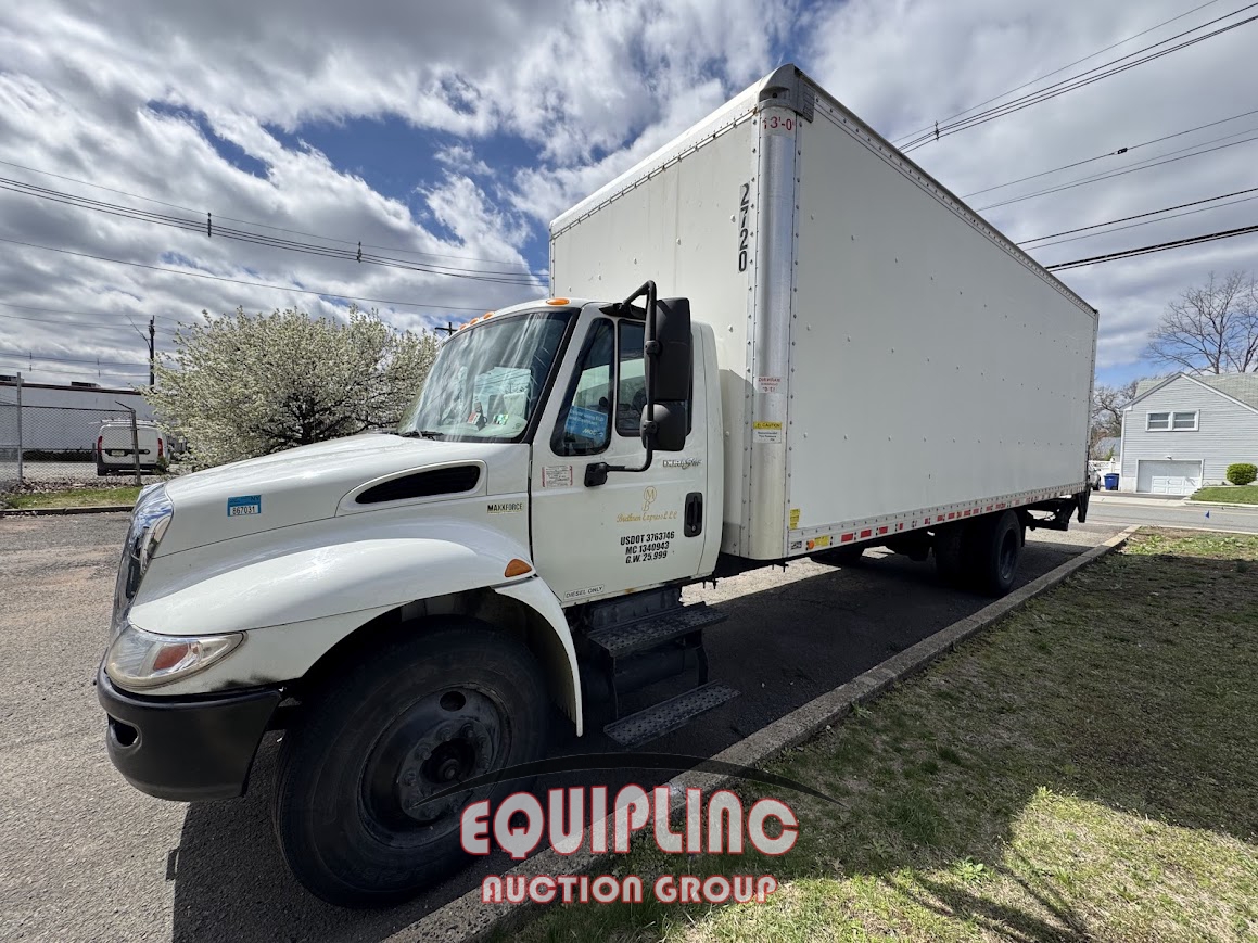 2013 INTERNATIONAL 4300 26 FT BOX TRUCK (A50046)