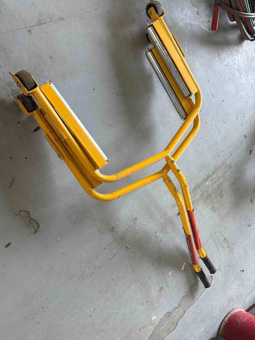 2 - TRUCK WHEEL DOLLY (A55745)