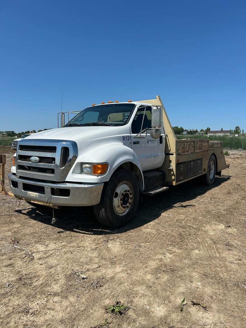 2008 FORD F-650 (A50854)