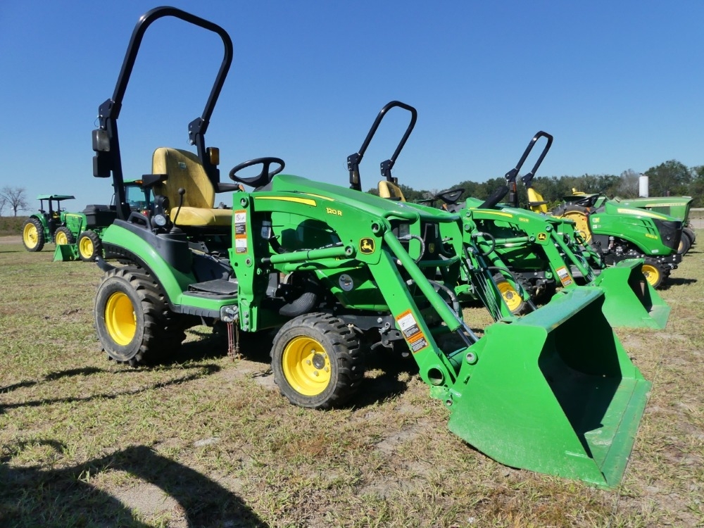 2022 John Deere 1025R (A53317)