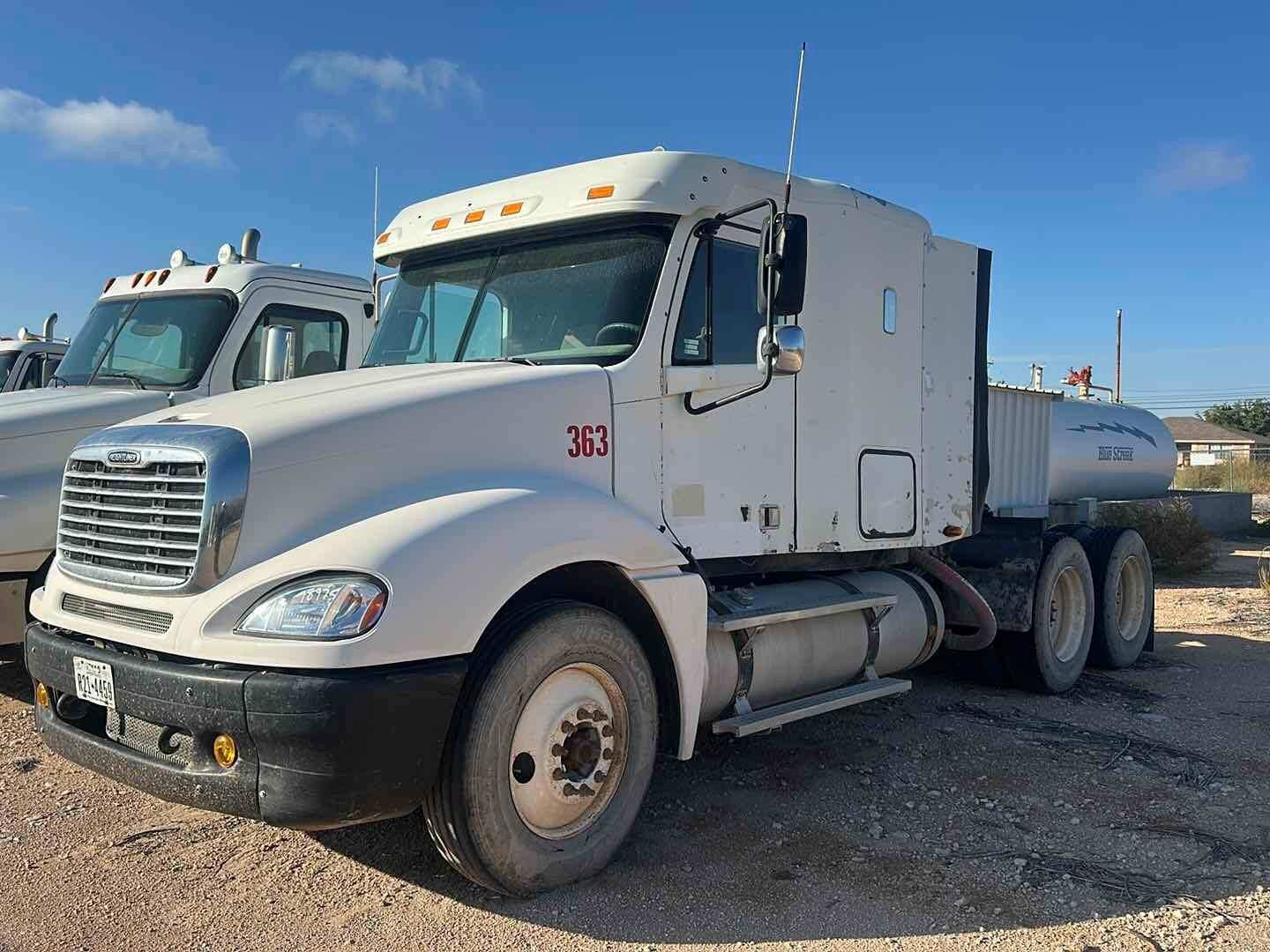 2006 FREIGHTLINER COLUMBIA 120 (A55745)