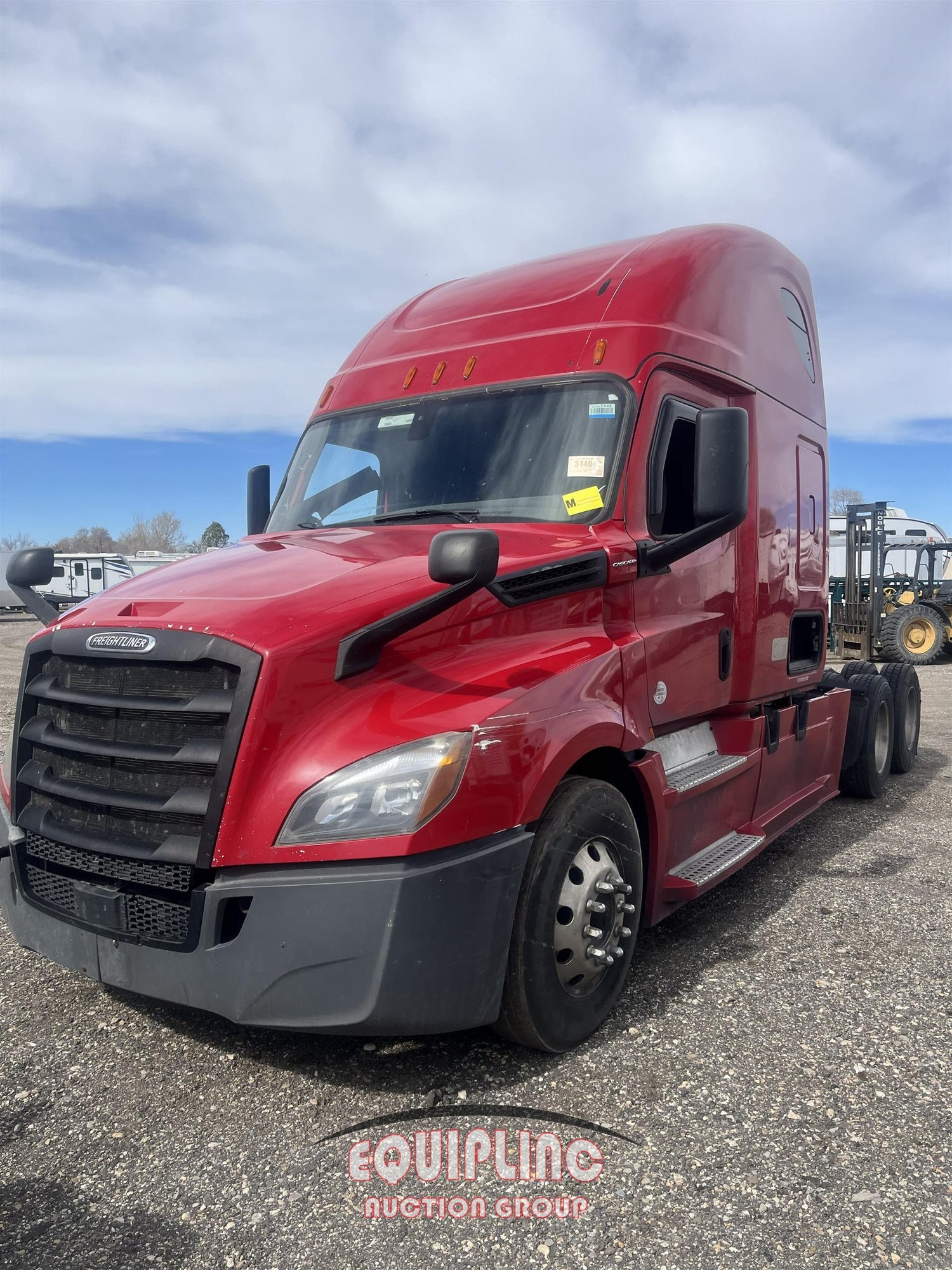 2018 FREIGHTLINER CASCADIA 6X4 T/A SLEEPER TRUCK TRACTOR (A69167)