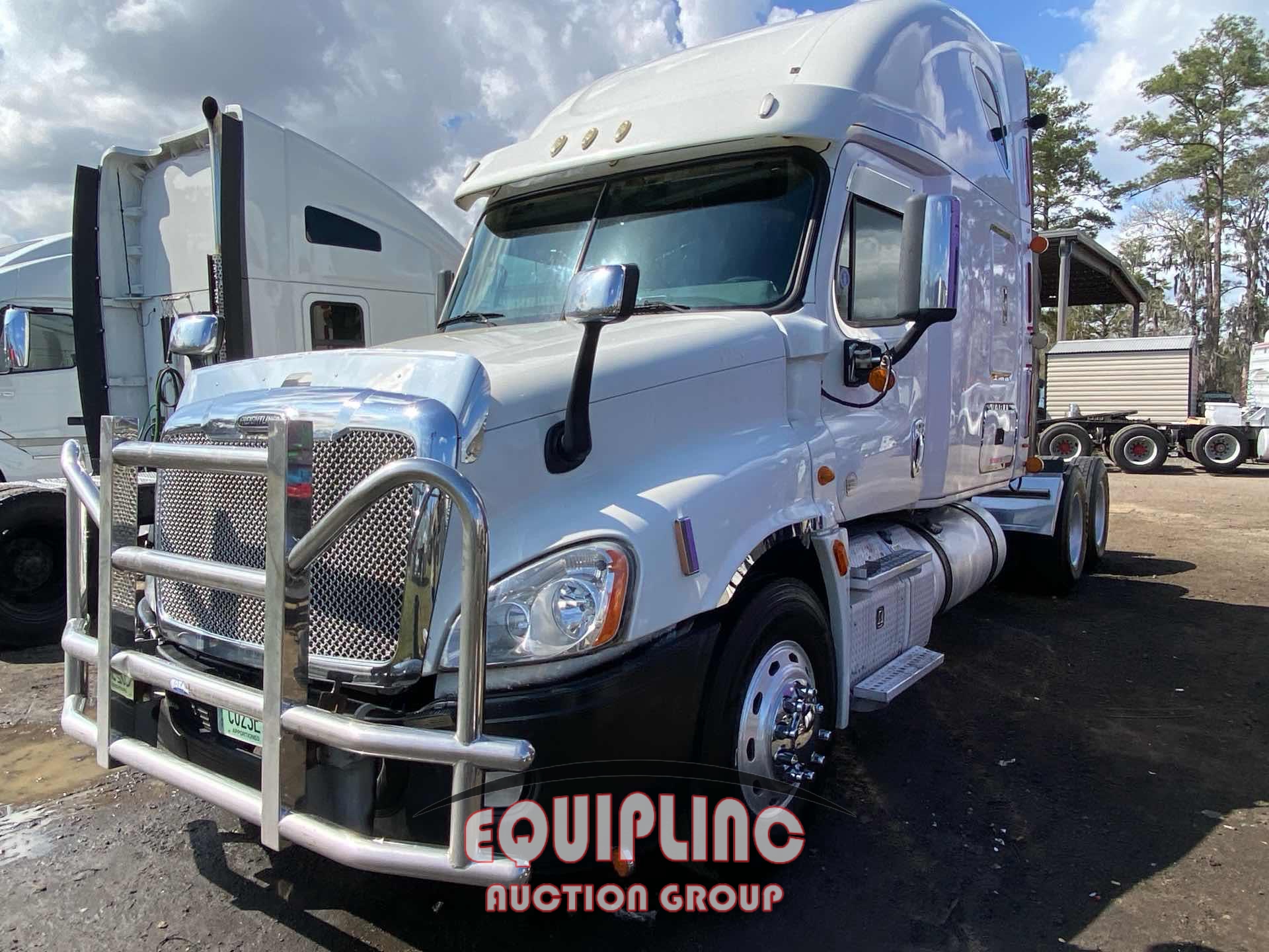 2014 FREIGHTLINER CASCADIA 125 T/A SLEEPER TRACTOR/TRUCK (A59912)