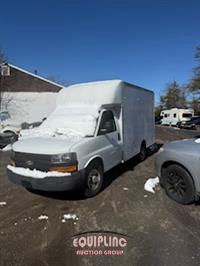 2018 CHEVROLET EXPRESS 3500 4X2 S/A 12FT  BOX TRUCK (A67148)