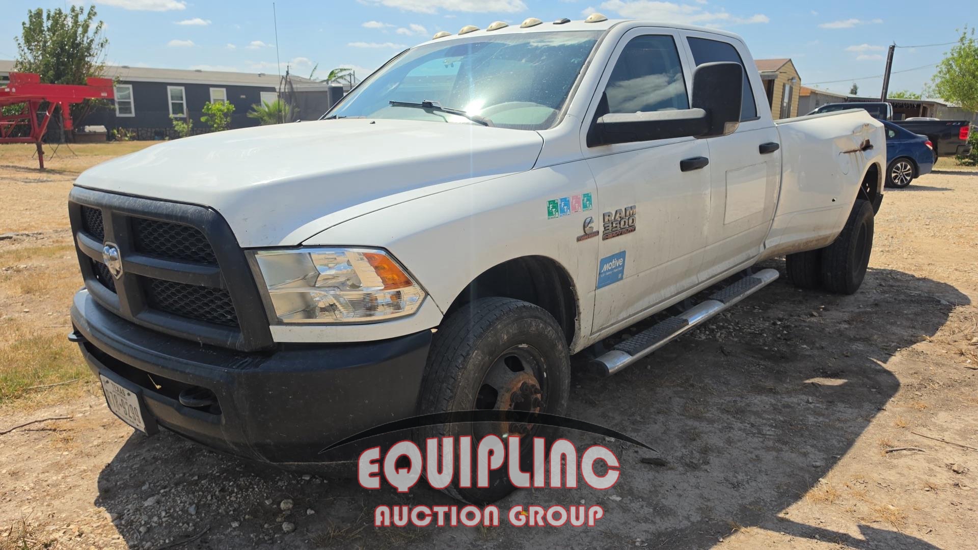 2018 RAM 3500 4X2 S/A DUALLY TRUCK (A69167)