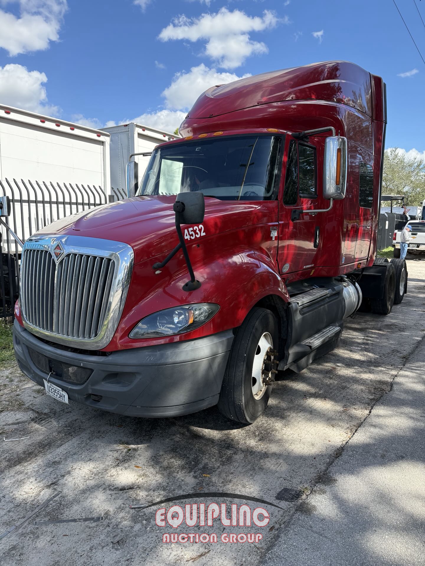 2017 INTERNATIONAL PROSTAR + 122 6X4 T/A SLEEPER TRUCK TRACTOR (A59911)
