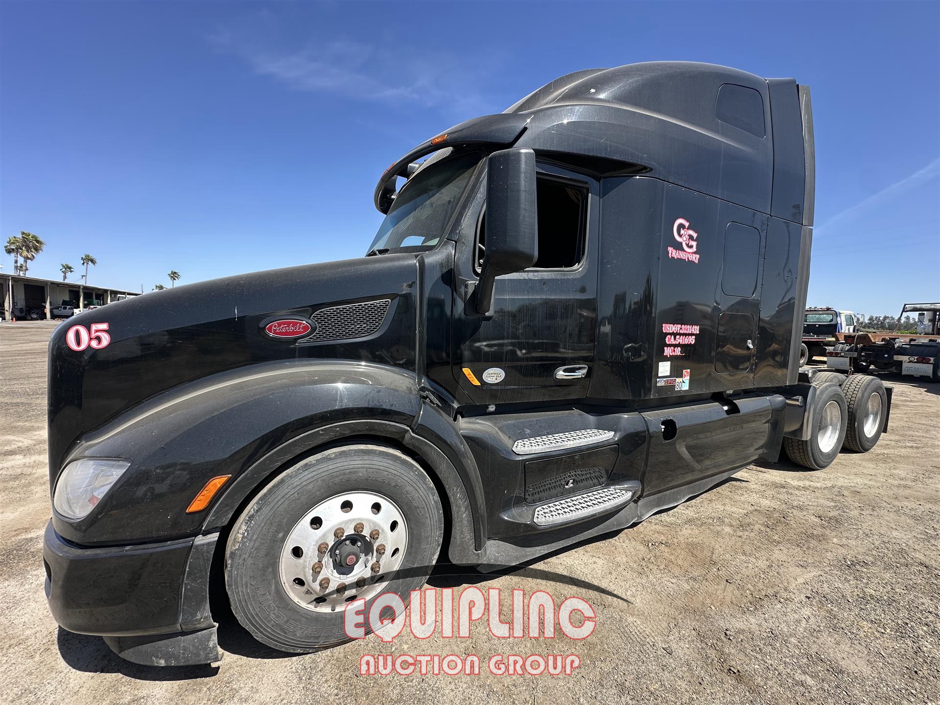 2019 PETERBILT 579 TANDEM AXLE SLEEPER (A45678)