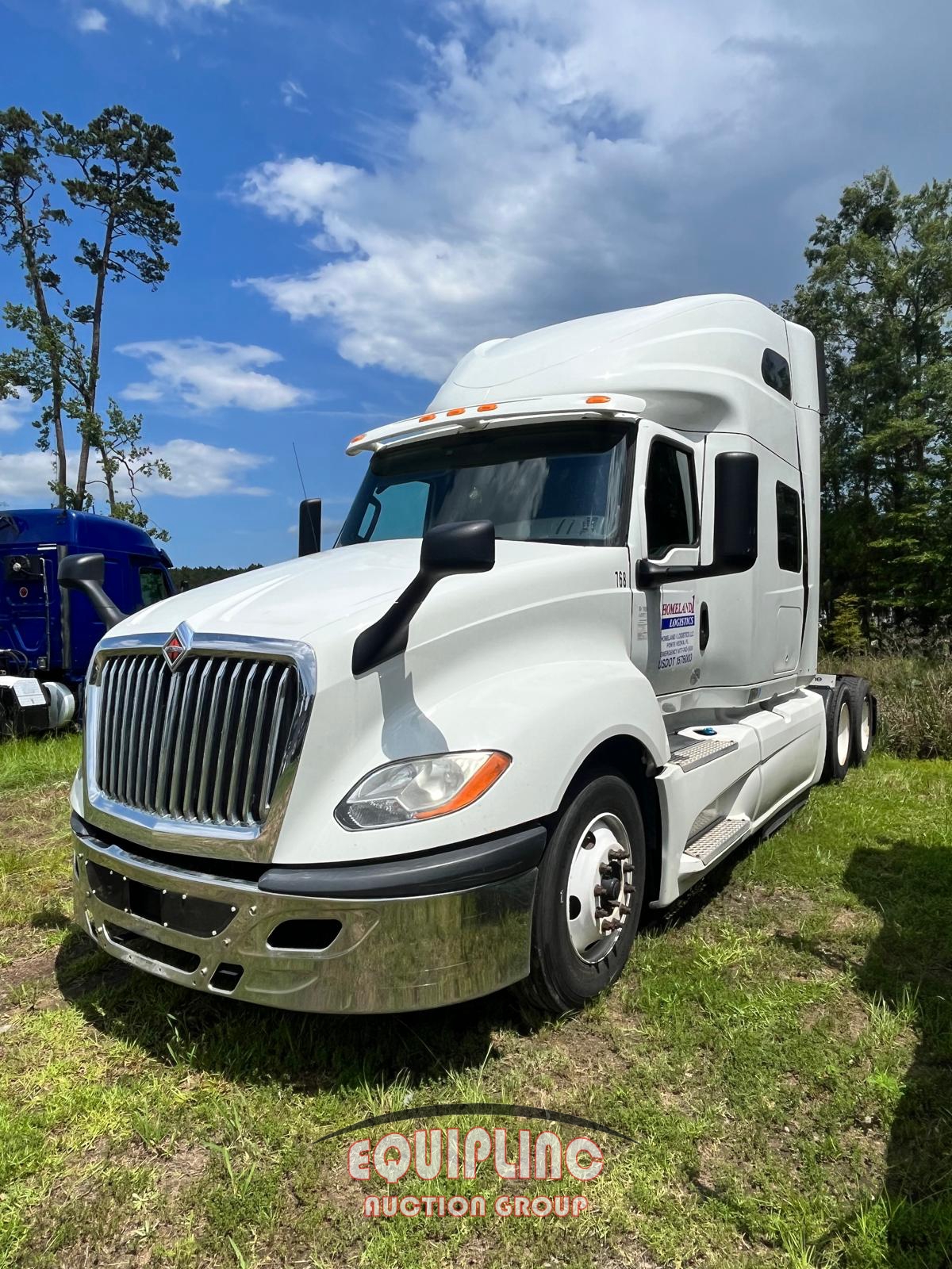 2018 INTERNTATIONAL LT625 SLEEPER (A45679)