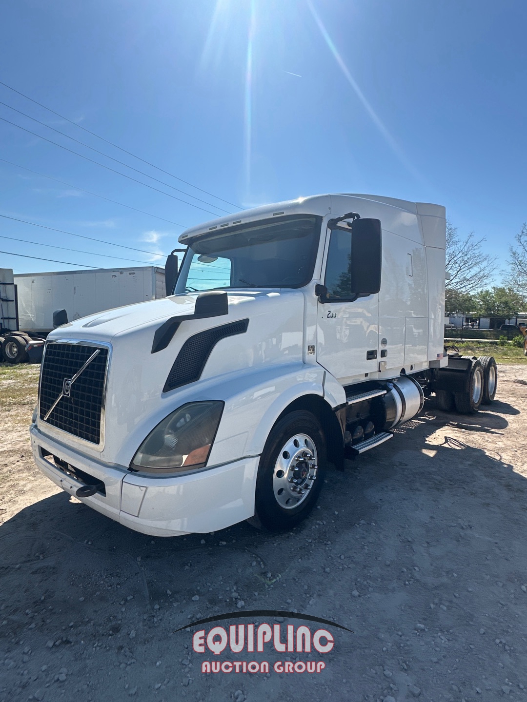 2018 VOLVO VNL TANDEM AXLE SLEEPER (A45678)