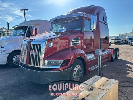 2016 WESTERN STAR 5700XE TANDEM AXLE SLEEPER (A45679)
