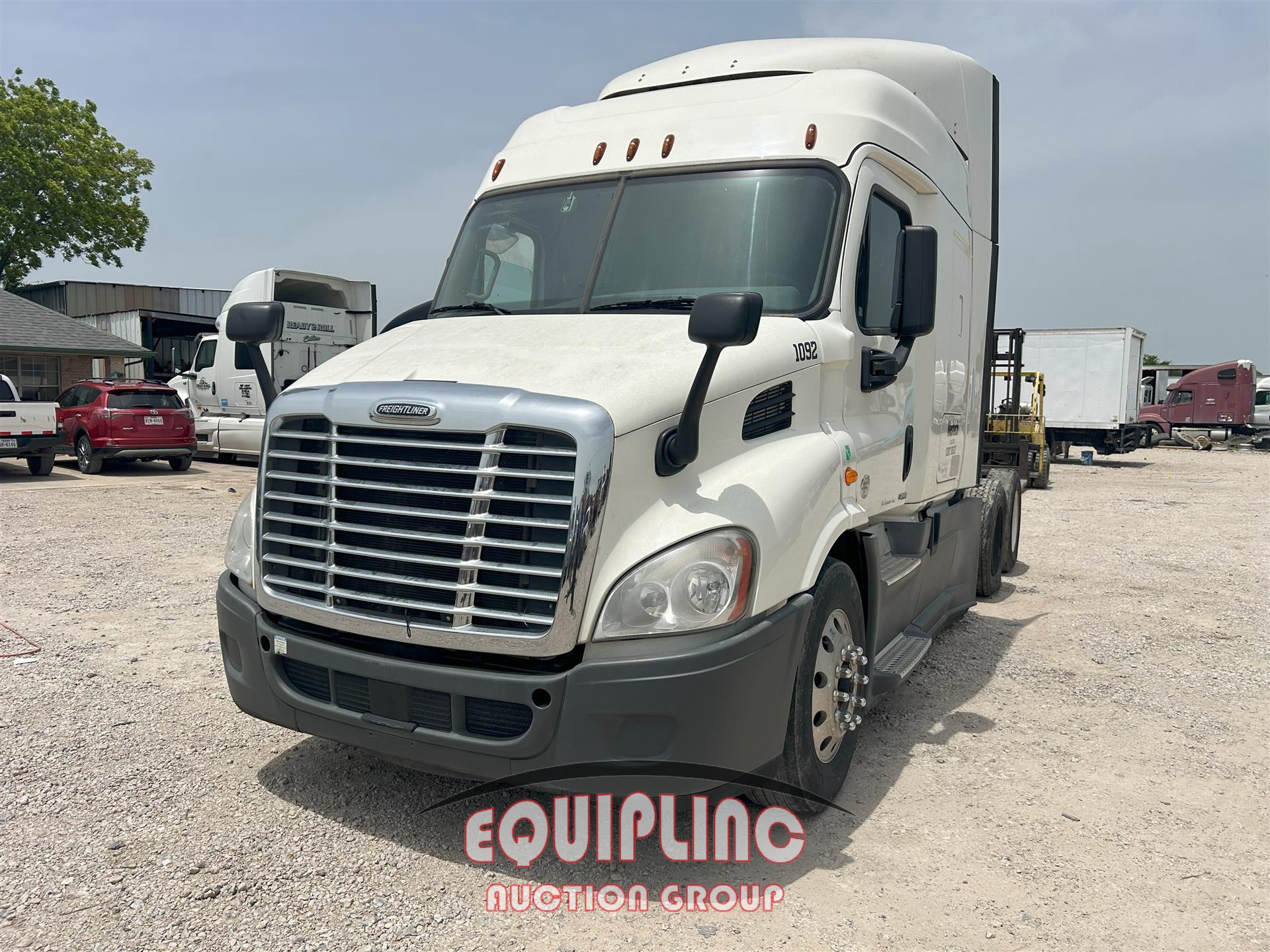 2018 FREIGHTLINER CASCADIA TANDEM AXLE SLEEPER (A45679)
